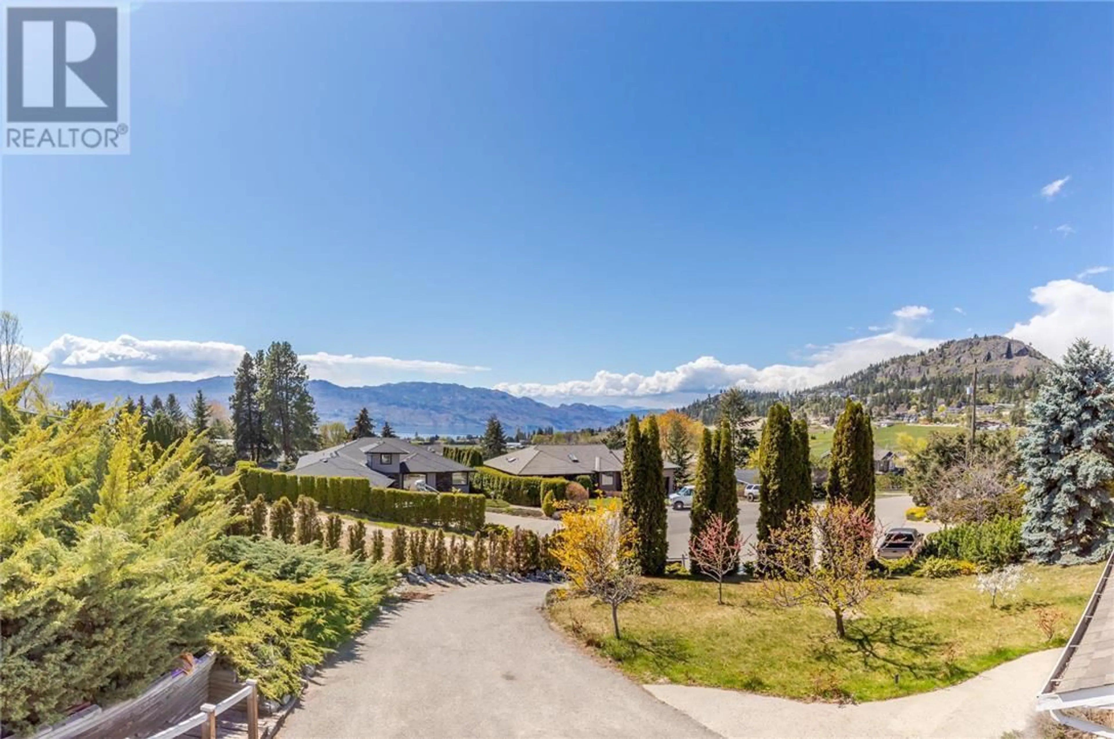 A pic from outside/outdoor area/front of a property/back of a property/a pic from drone, mountain view for 886 STEVENSON ROAD, West Kelowna British Columbia V1Z1N2