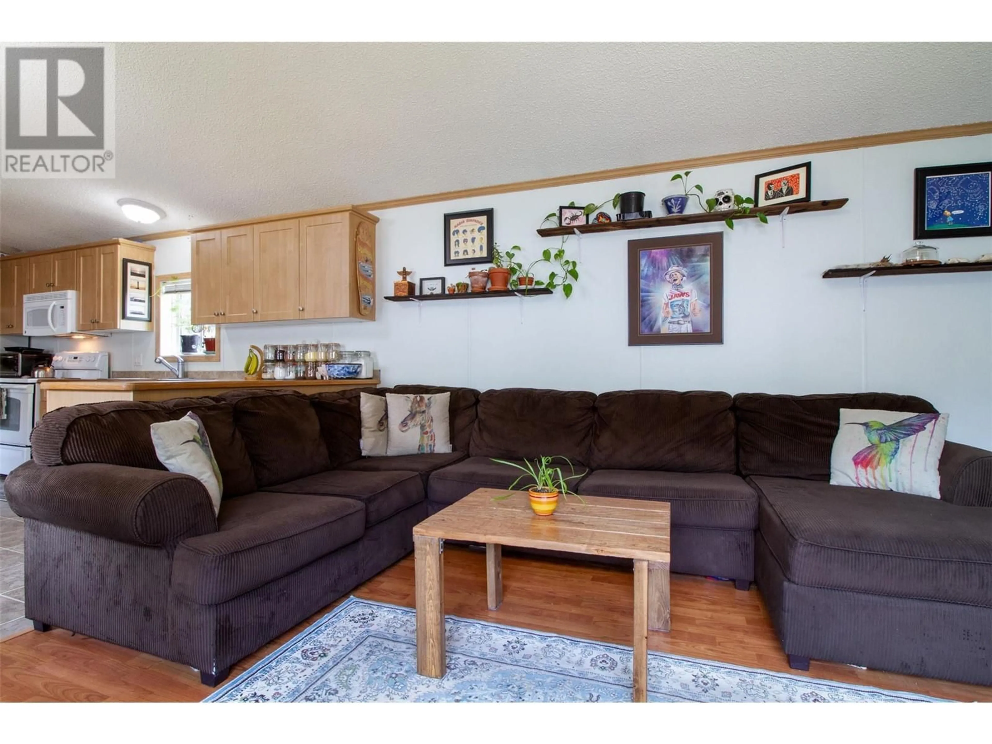 Living room, wood floors for 19 1200 Oscar Street, Revelstoke British Columbia V0E2S0