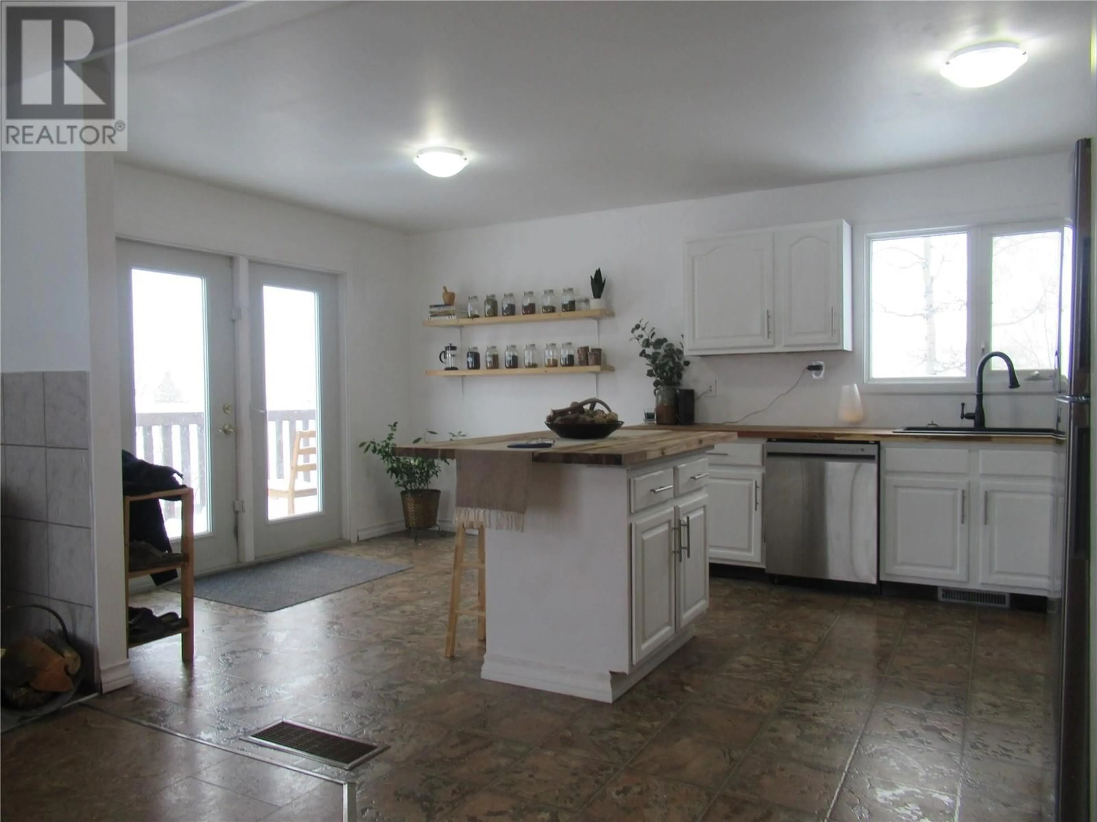 Kitchen, wood floors, cottage for 4909 55 Avenue, Pouce Coupe British Columbia V0C2C0