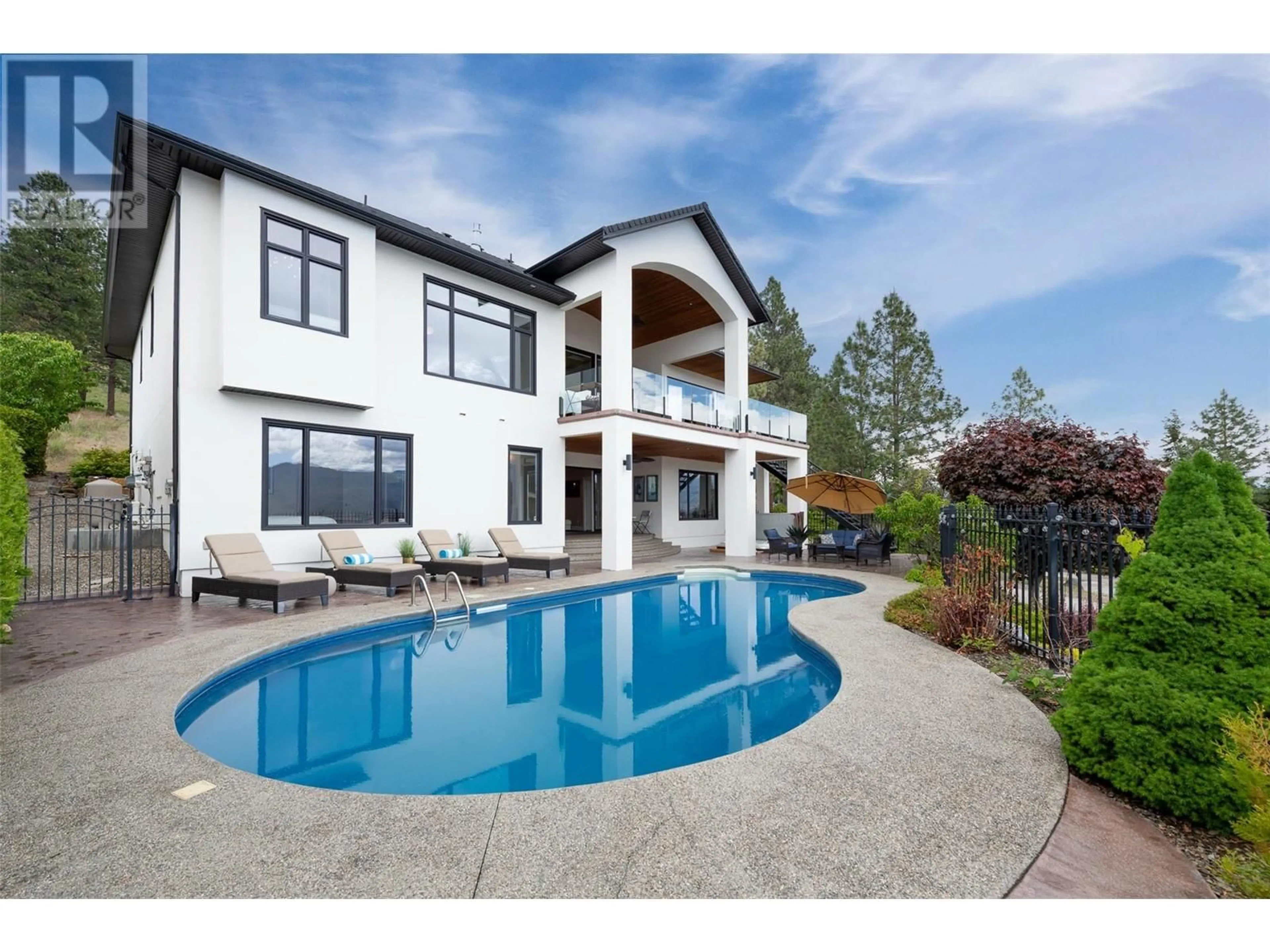 Frontside or backside of a home for 1304 Pinot Noir Drive, West Kelowna British Columbia V4T3J1