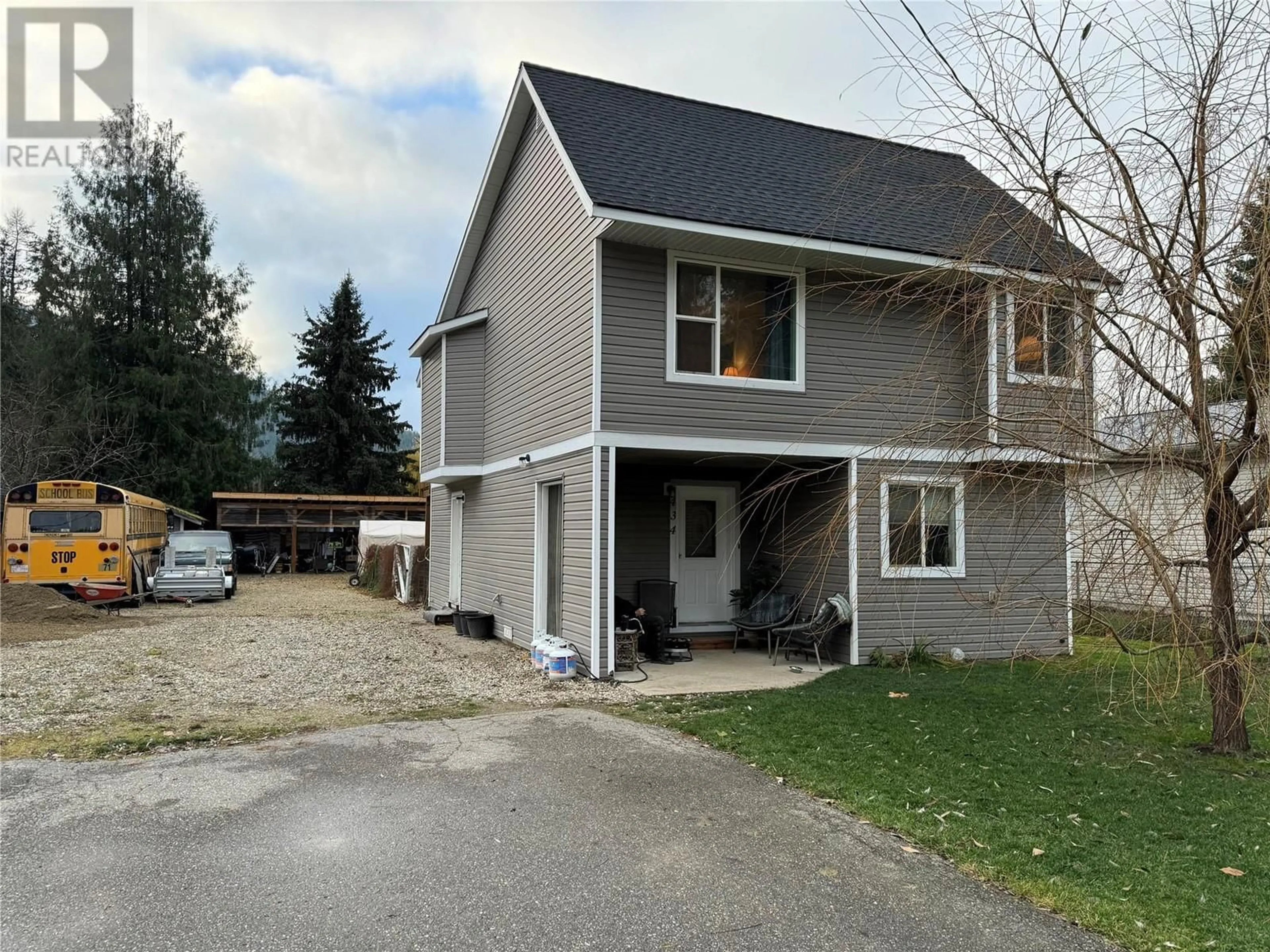 Frontside or backside of a home, cottage for 434 Maduik Avenue, Sicamous British Columbia V0E2V1