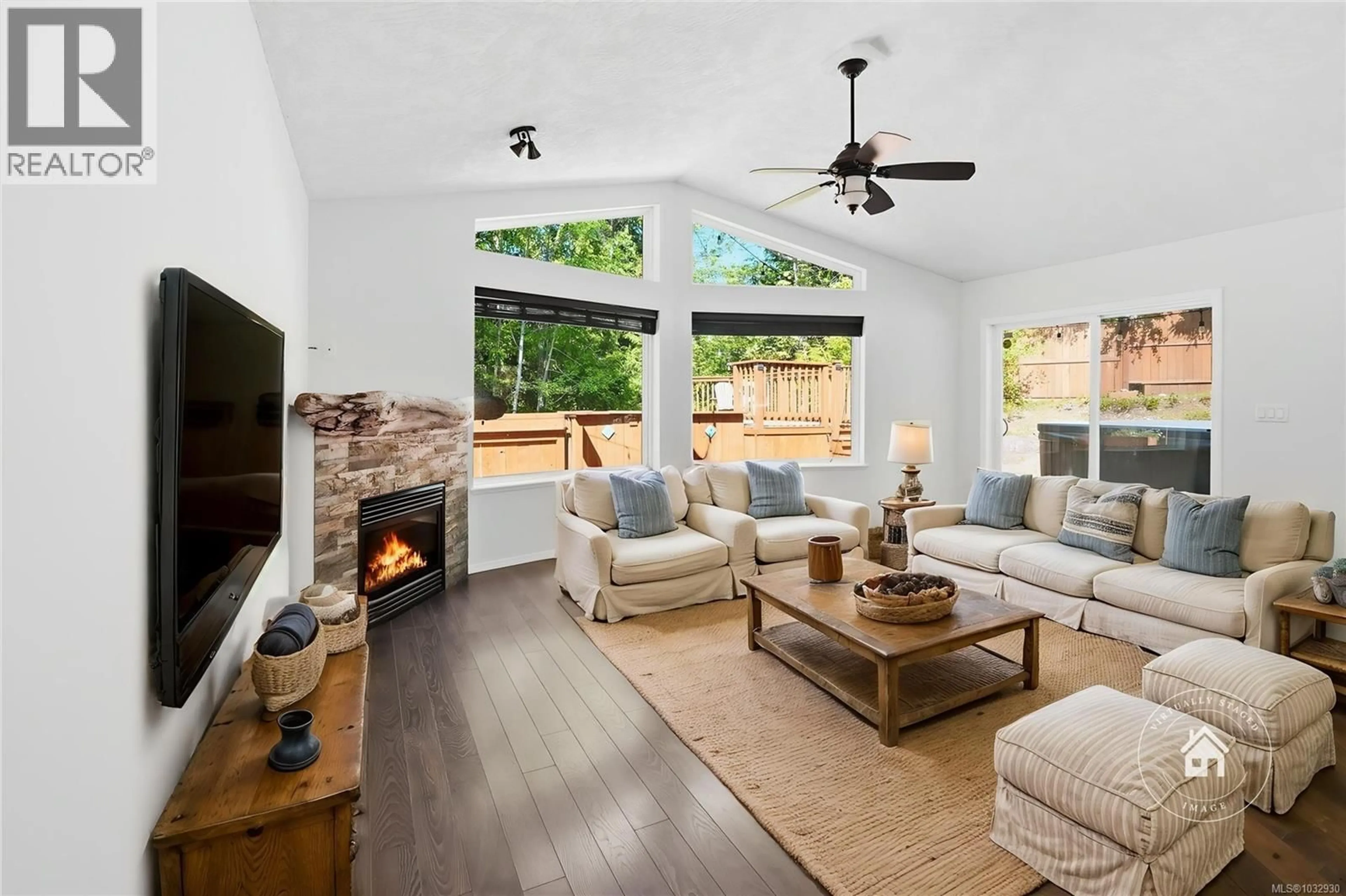 Living room with furniture, unknown for 1719 MIAMA COURT, Qualicum Beach British Columbia V9K2S3
