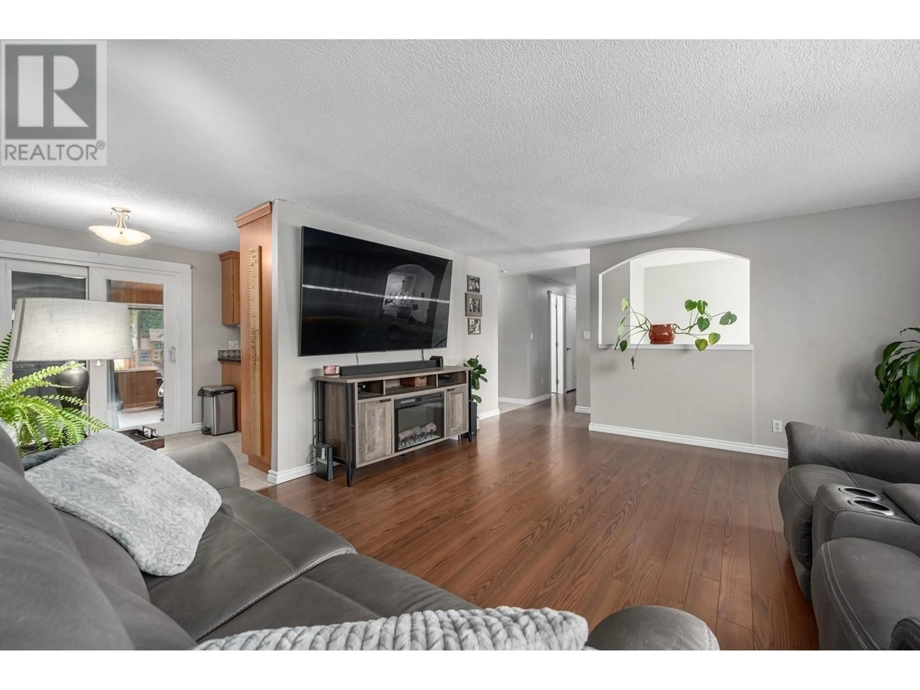 A pic of a room, wood floors for 1257 Mesa Vista Drive, Ashcroft British Columbia V0K1A0