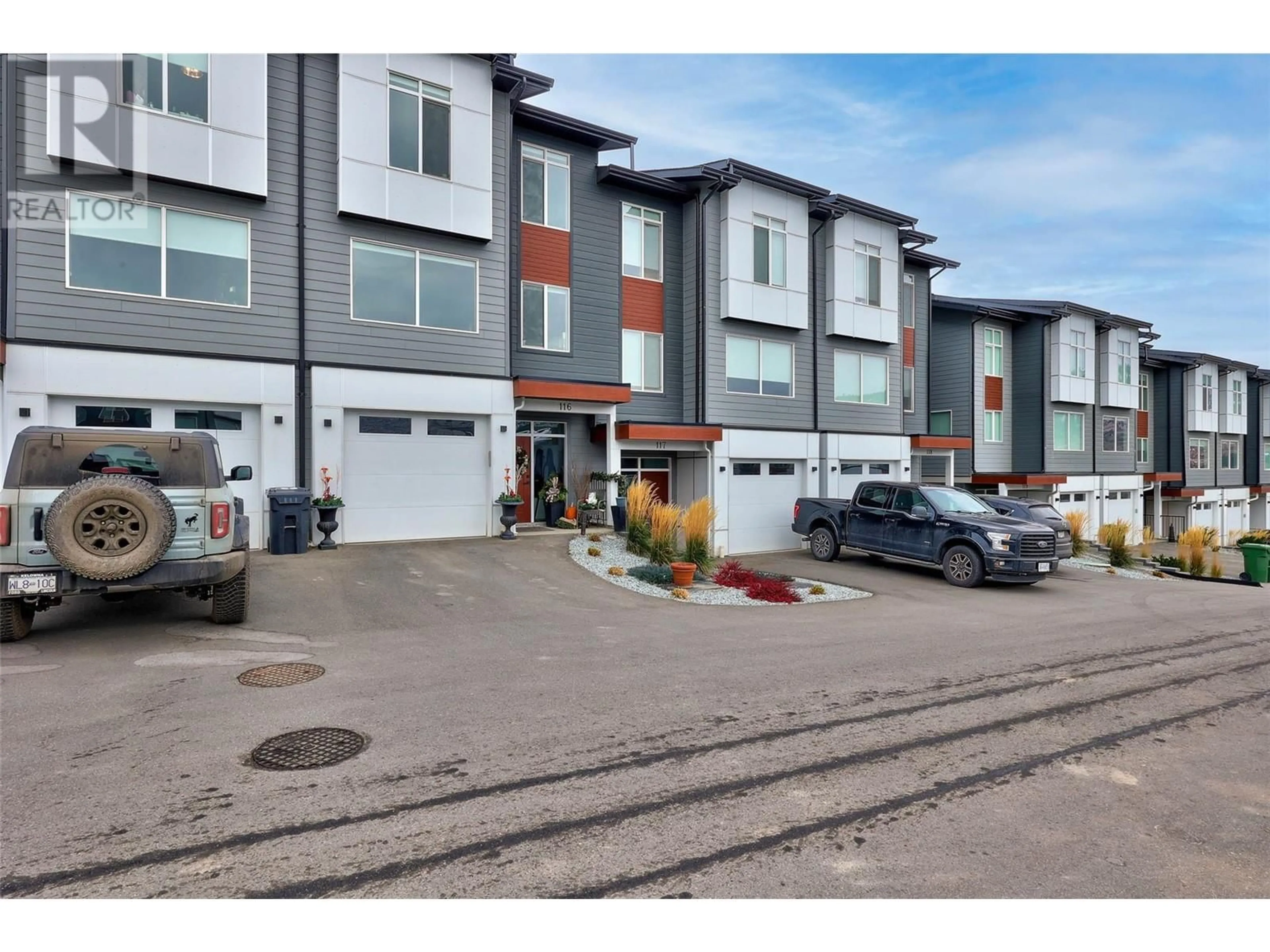 A pic from exterior of the house or condo for 116 RIVER GATE Drive, Kamloops British Columbia V2H1R2