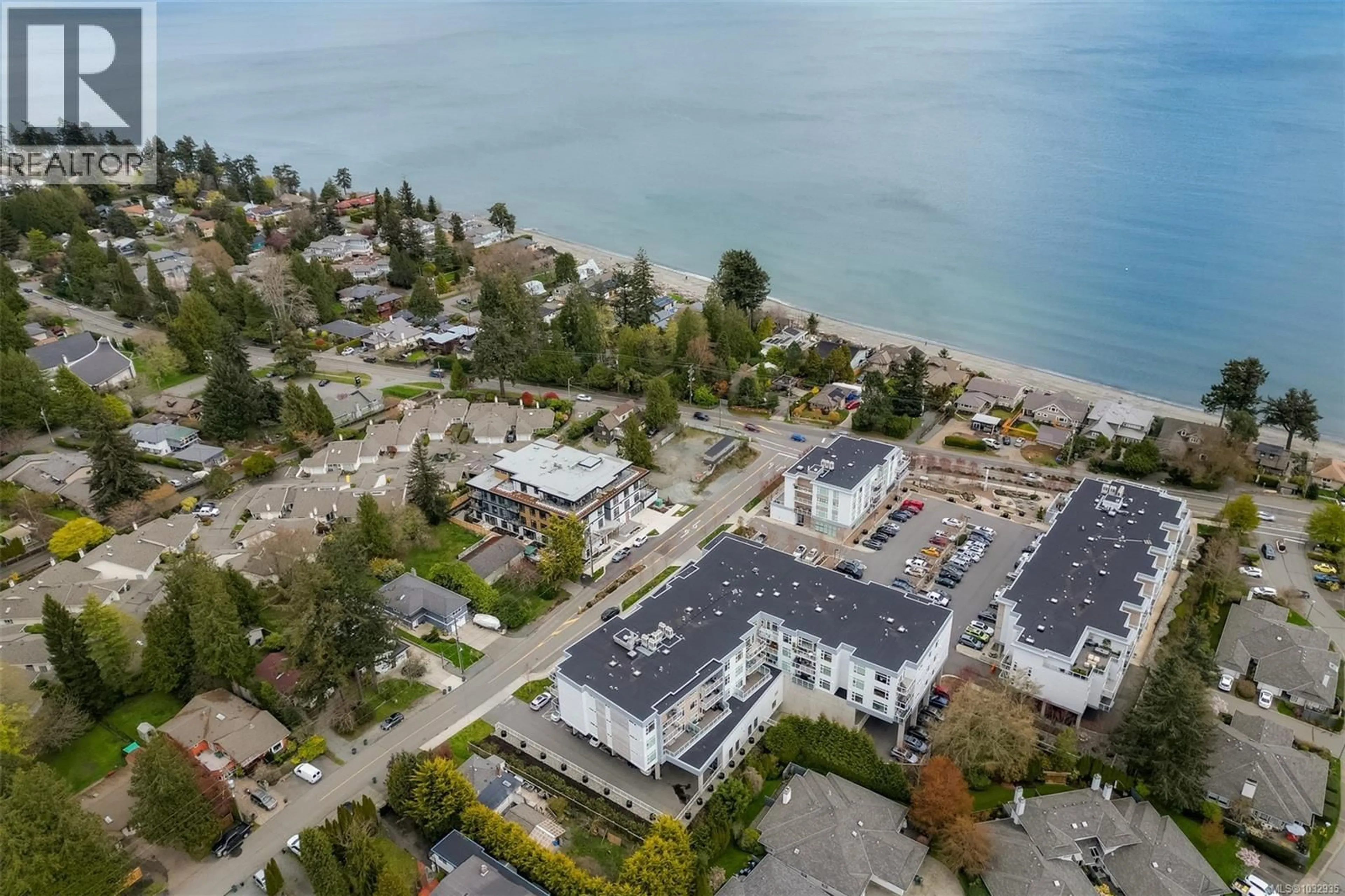 A pic from outside/outdoor area/front of a property/back of a property/a pic from drone, water/lake/river/ocean view for 301 - 5120 CORDOVA BAY ROAD, Saanich British Columbia V8Y2K5