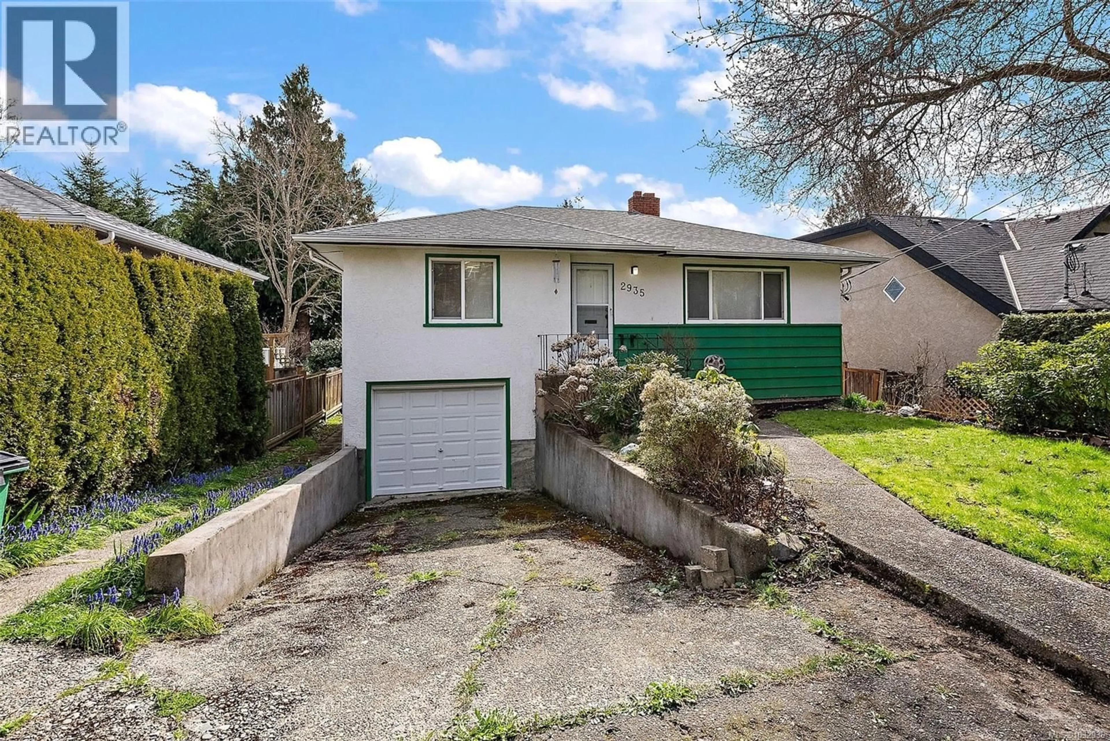 Unknown for 2935 WASCANA STREET, Saanich British Columbia V9A1V6