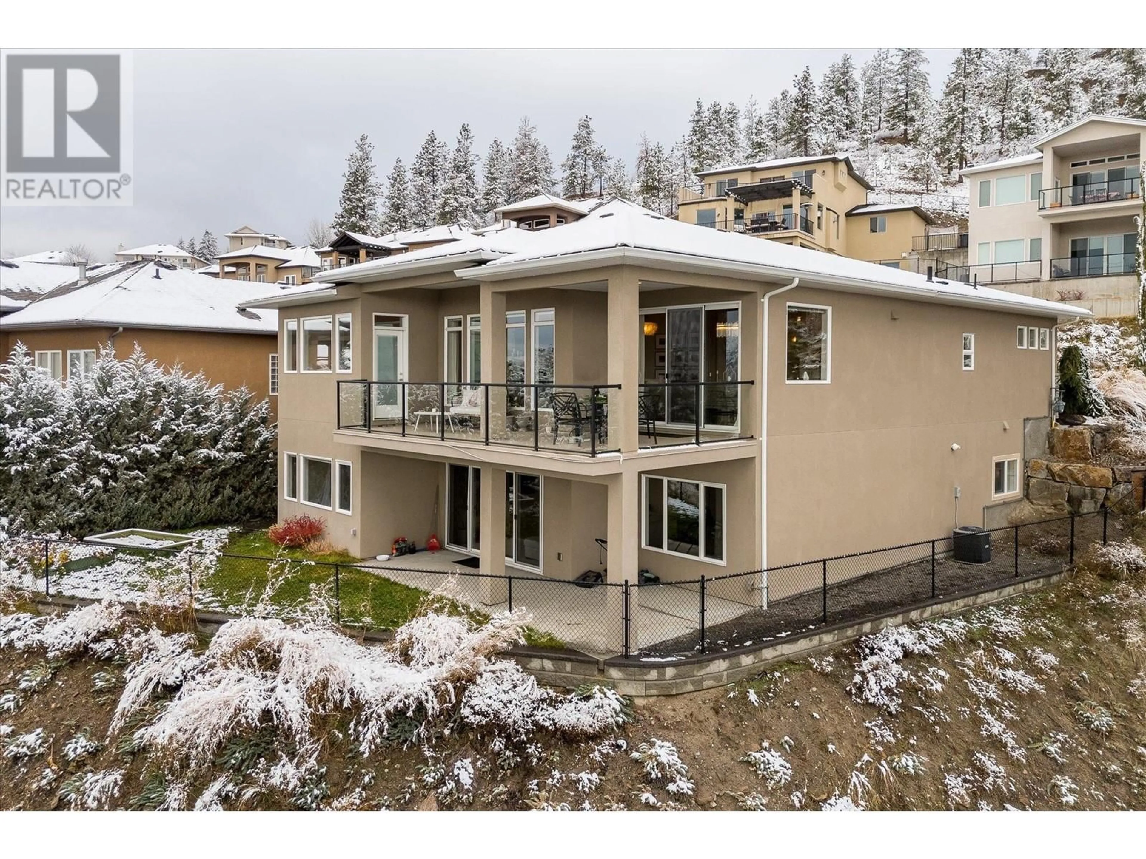 Frontside or backside of a home, cottage for 1072 Aurora Heights, West Kelowna British Columbia V1Z4B2