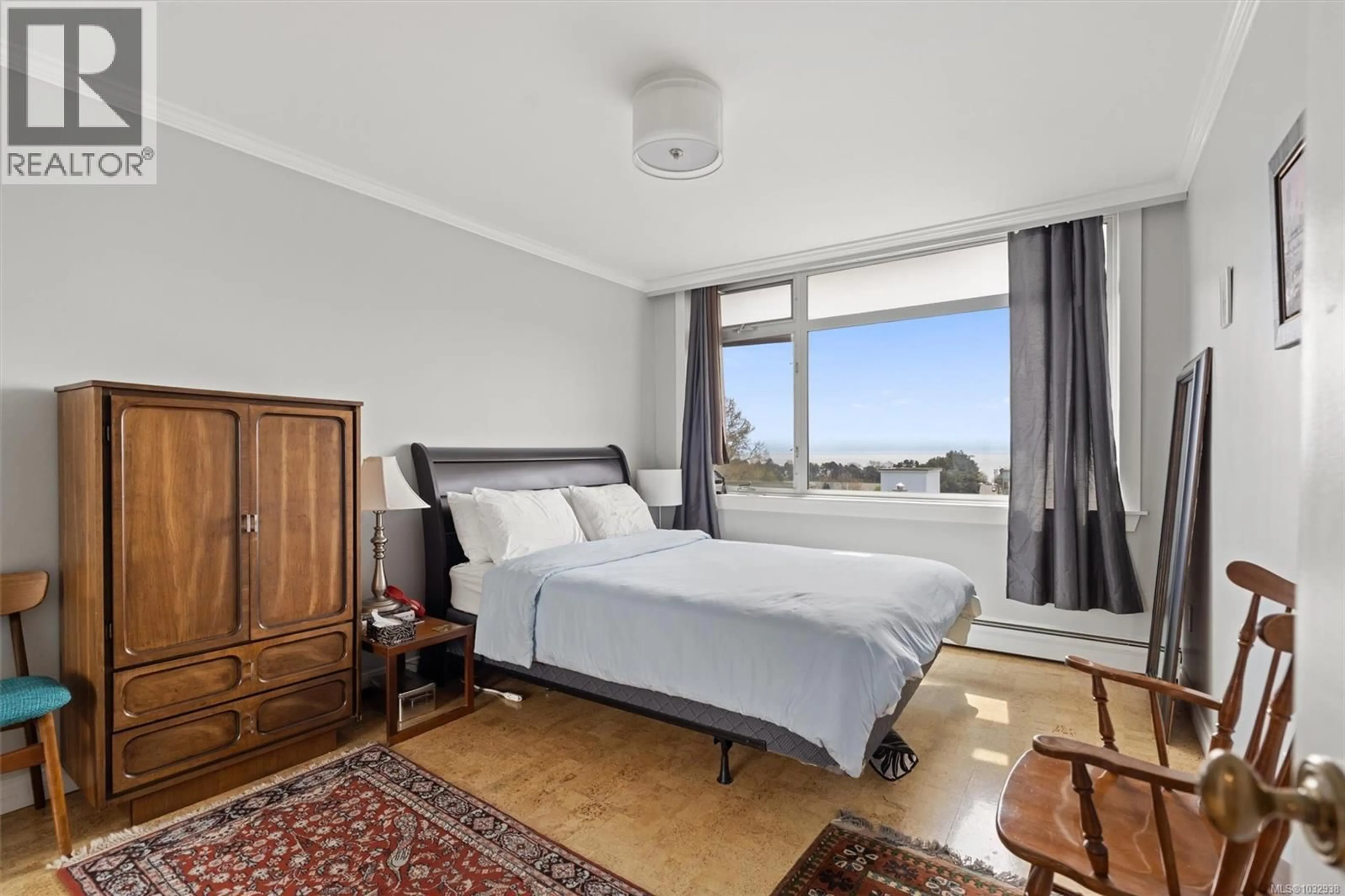 Bedroom with bed, unknown for 1005 - 250 DOUGLAS STREET, Victoria British Columbia V8V2P4