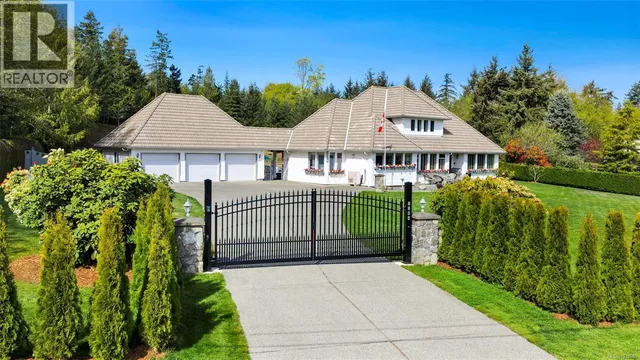 2304 BOULDING ROAD, Mill Bay 2