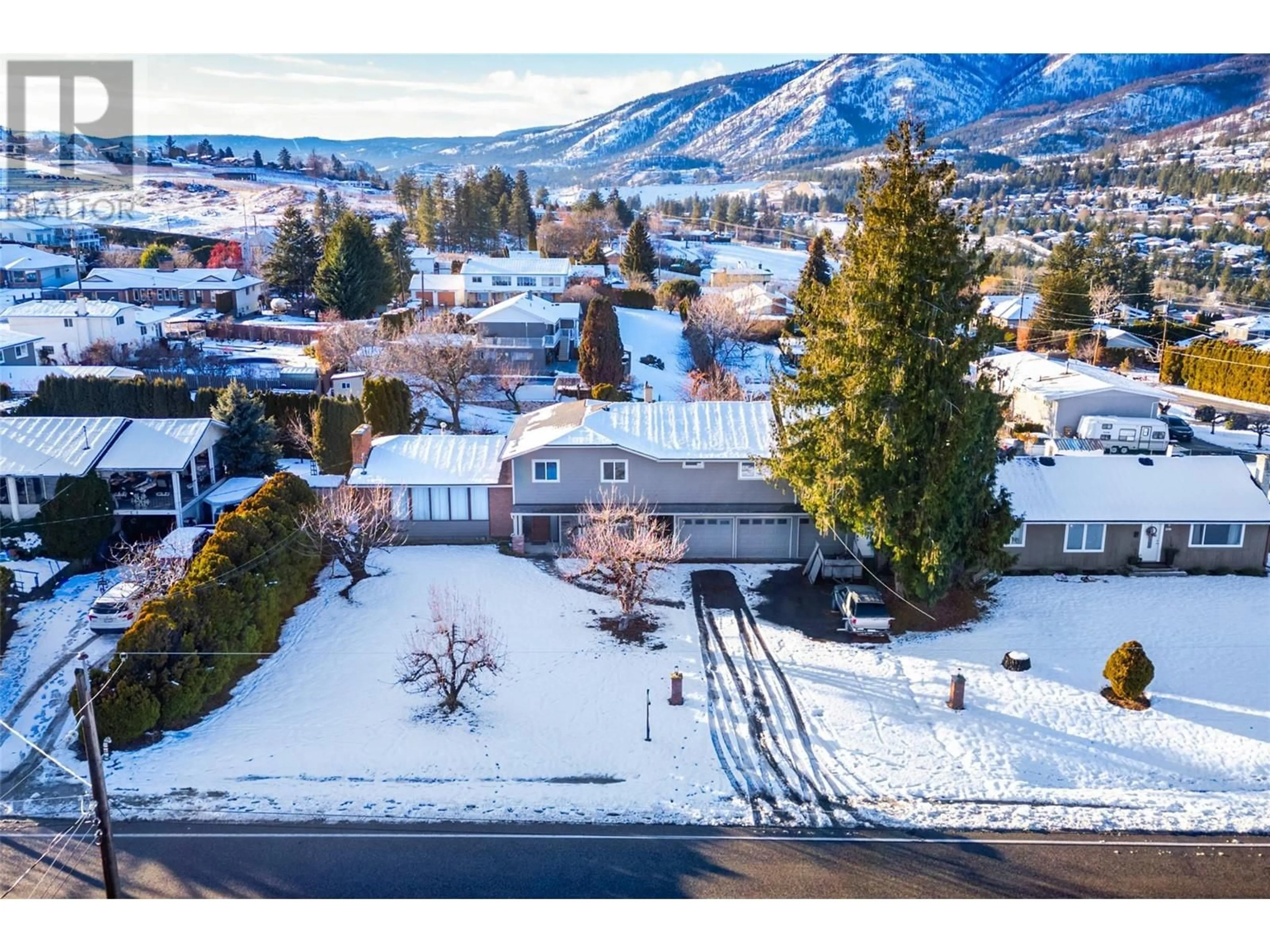 A pic from outside/outdoor area/front of a property/back of a property/a pic from drone, mountain view for 2308 Thacker Drive, West Kelowna British Columbia V1Z1V7