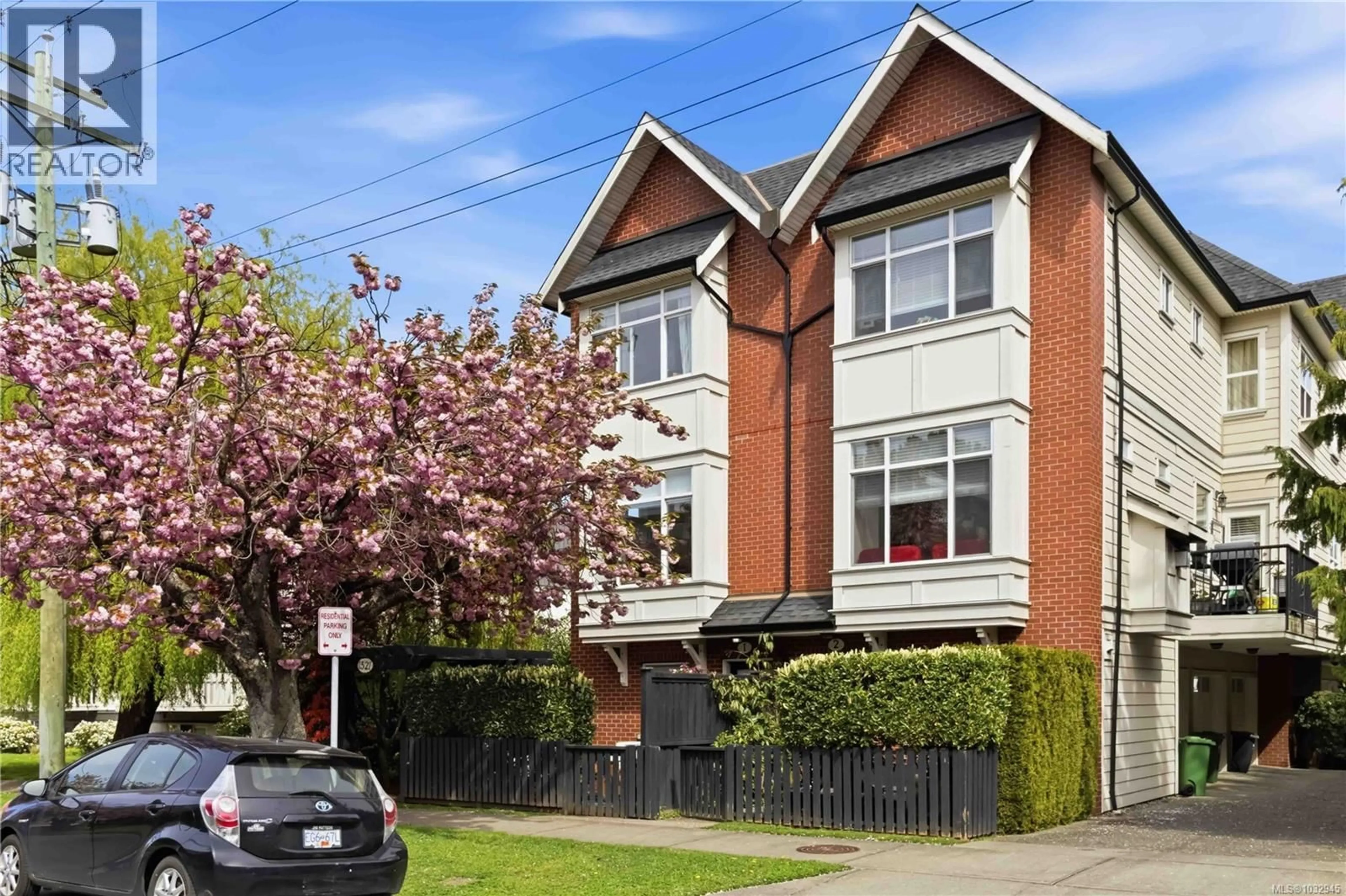 Home with brick exterior material, street for 1 - 1521 BELCHER AVENUE, Victoria British Columbia V8R4N2