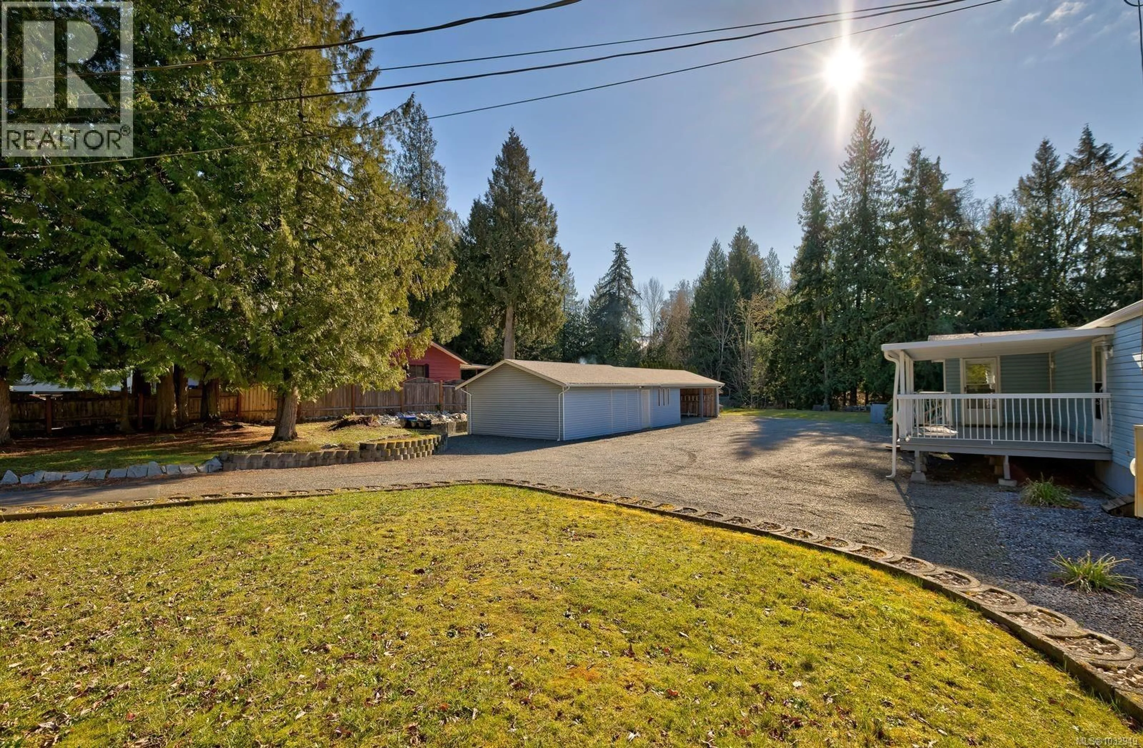 A pic from outside/outdoor area/front of a property/back of a property/a pic from drone, forest/trees view for 7079 BLACKJACK DRIVE, Lantzville British Columbia V0R2H0