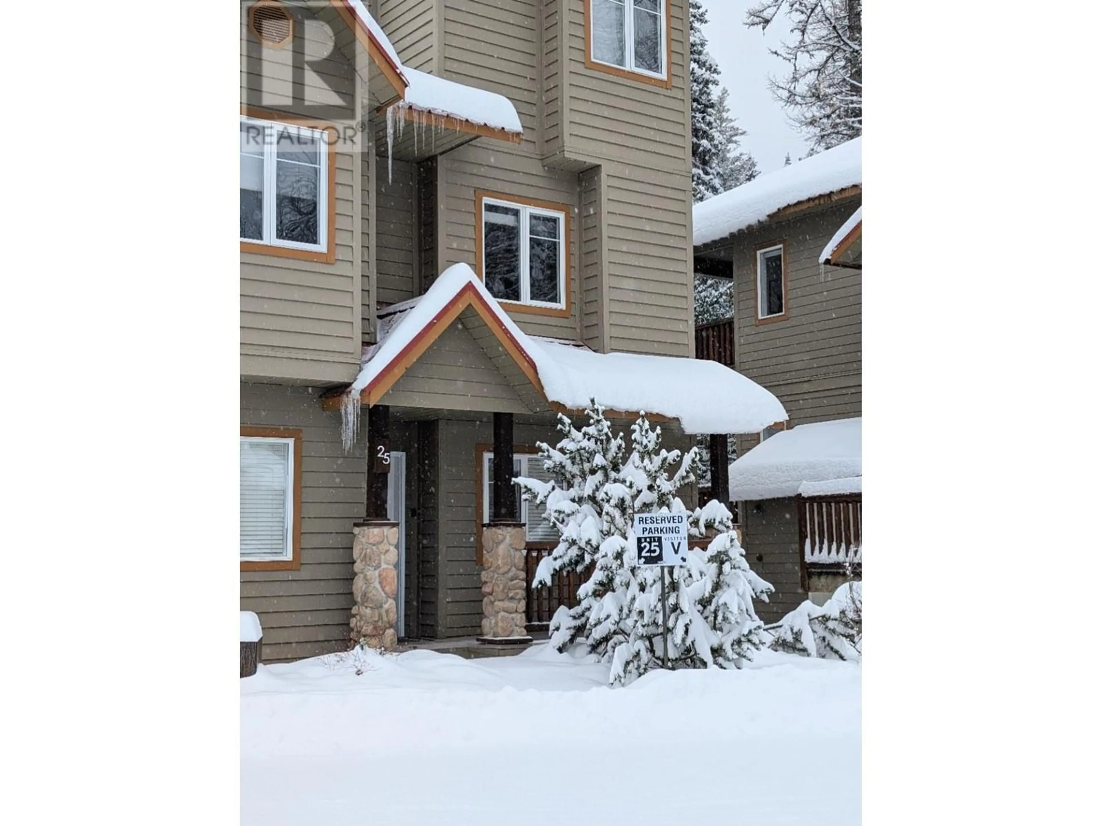 A pic from exterior of the house or condo, cottage for 5423 Boomerang Way Unit# 25, Fernie British Columbia V0B1M6