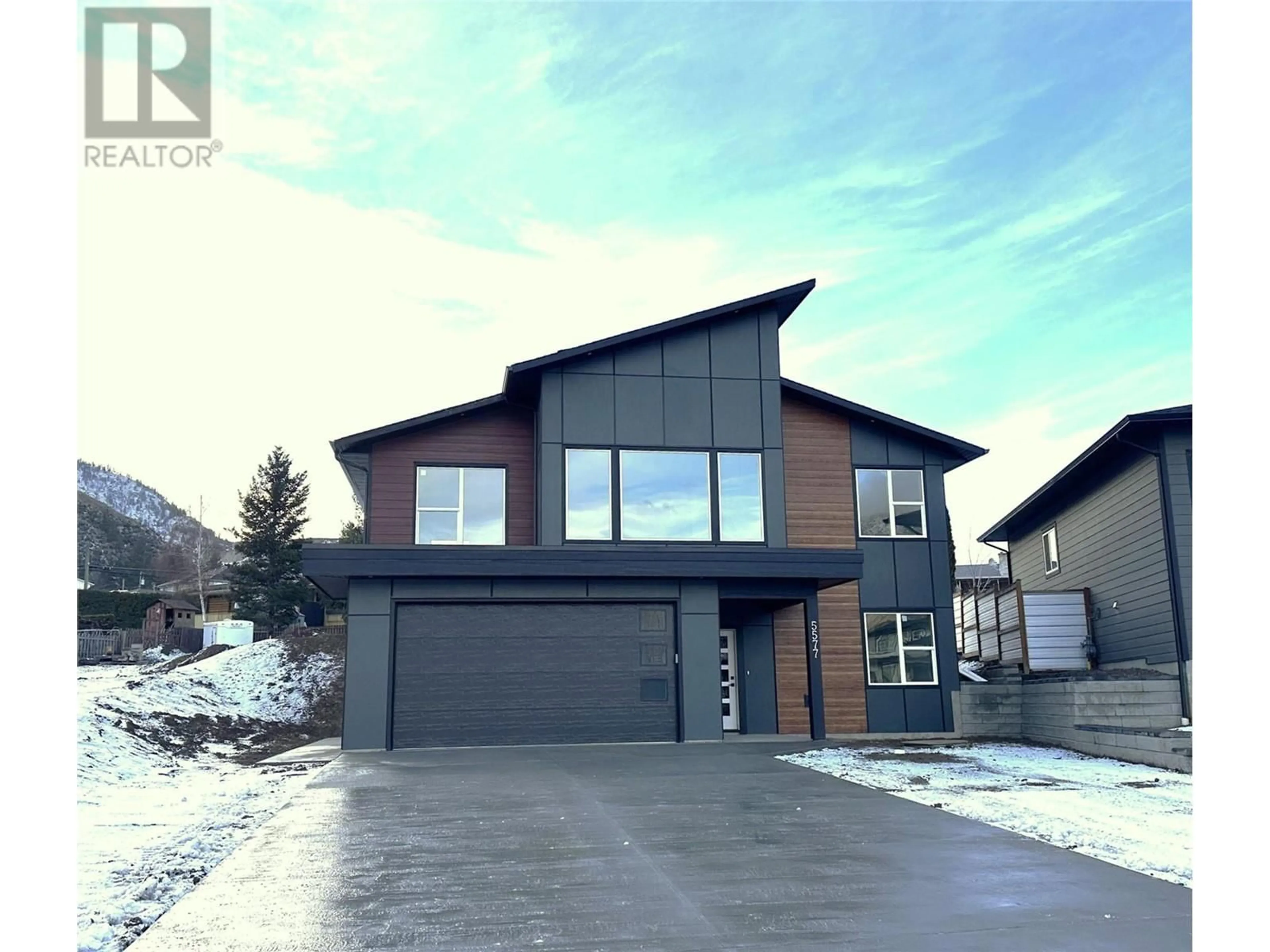 Frontside or backside of a home, the street view for 5577 COSTER Place, Kamloops British Columbia V2C4Z3