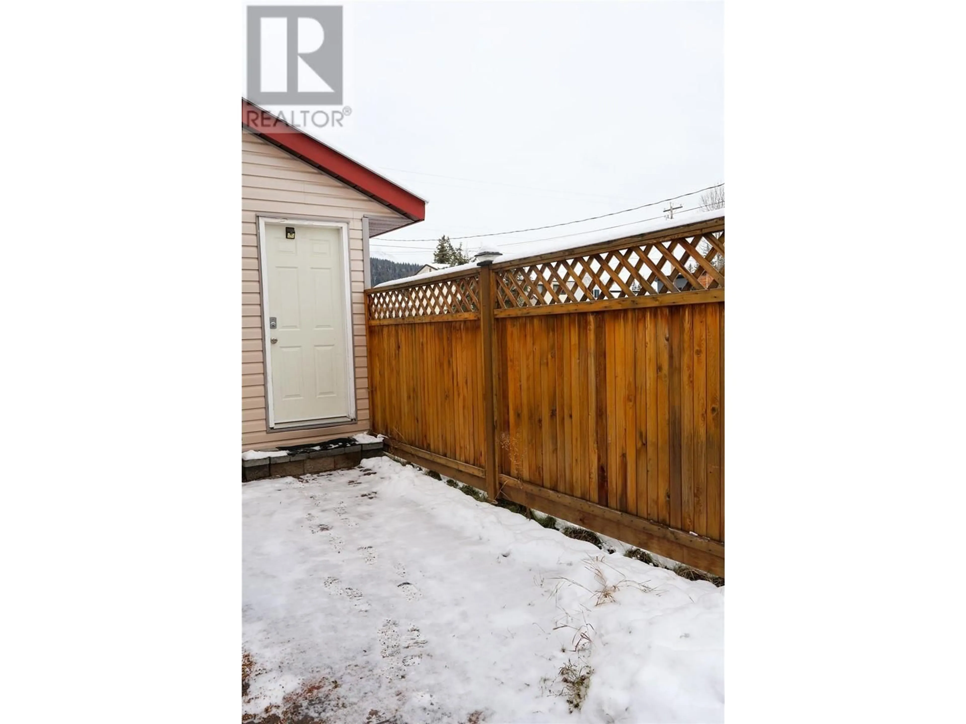 Shed for 501 8th Street S, Golden British Columbia V0A1H0