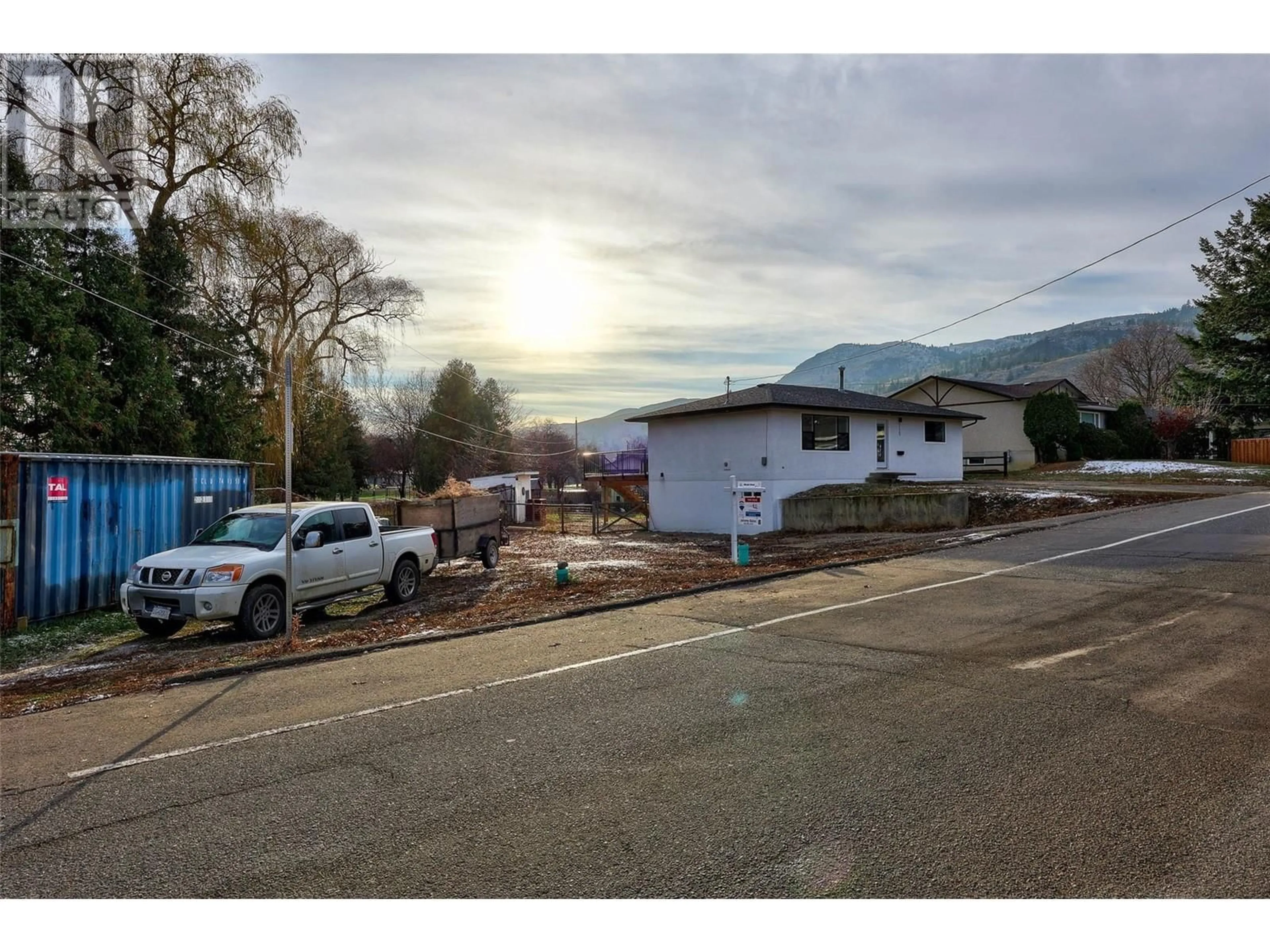 Frontside or backside of a home, the street view for 715 FRANKLIN Road, Kamloops British Columbia V2B6G5