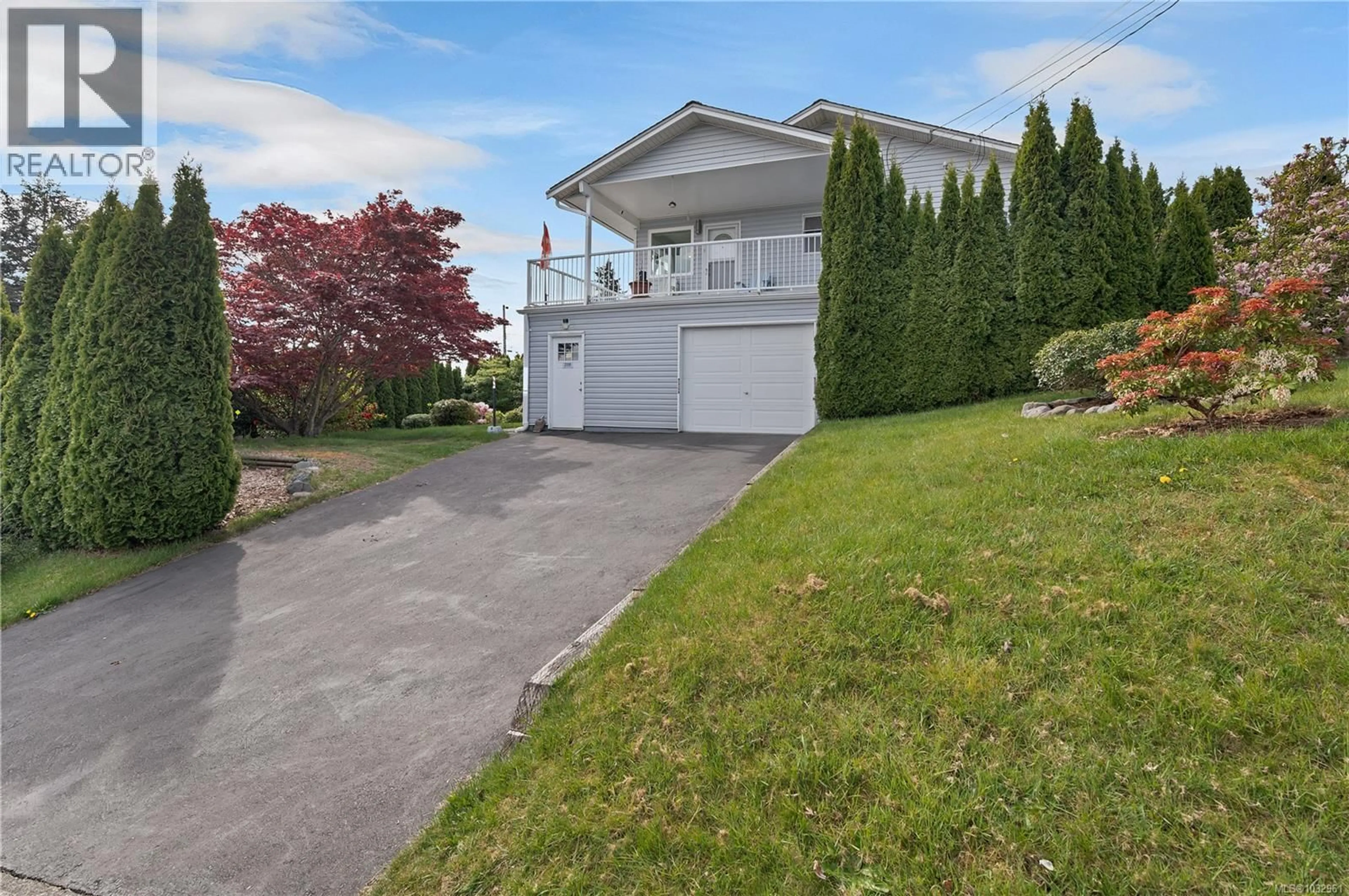 Unknown for 208 ALDER STREET SOUTH, Campbell River British Columbia V9W2N6