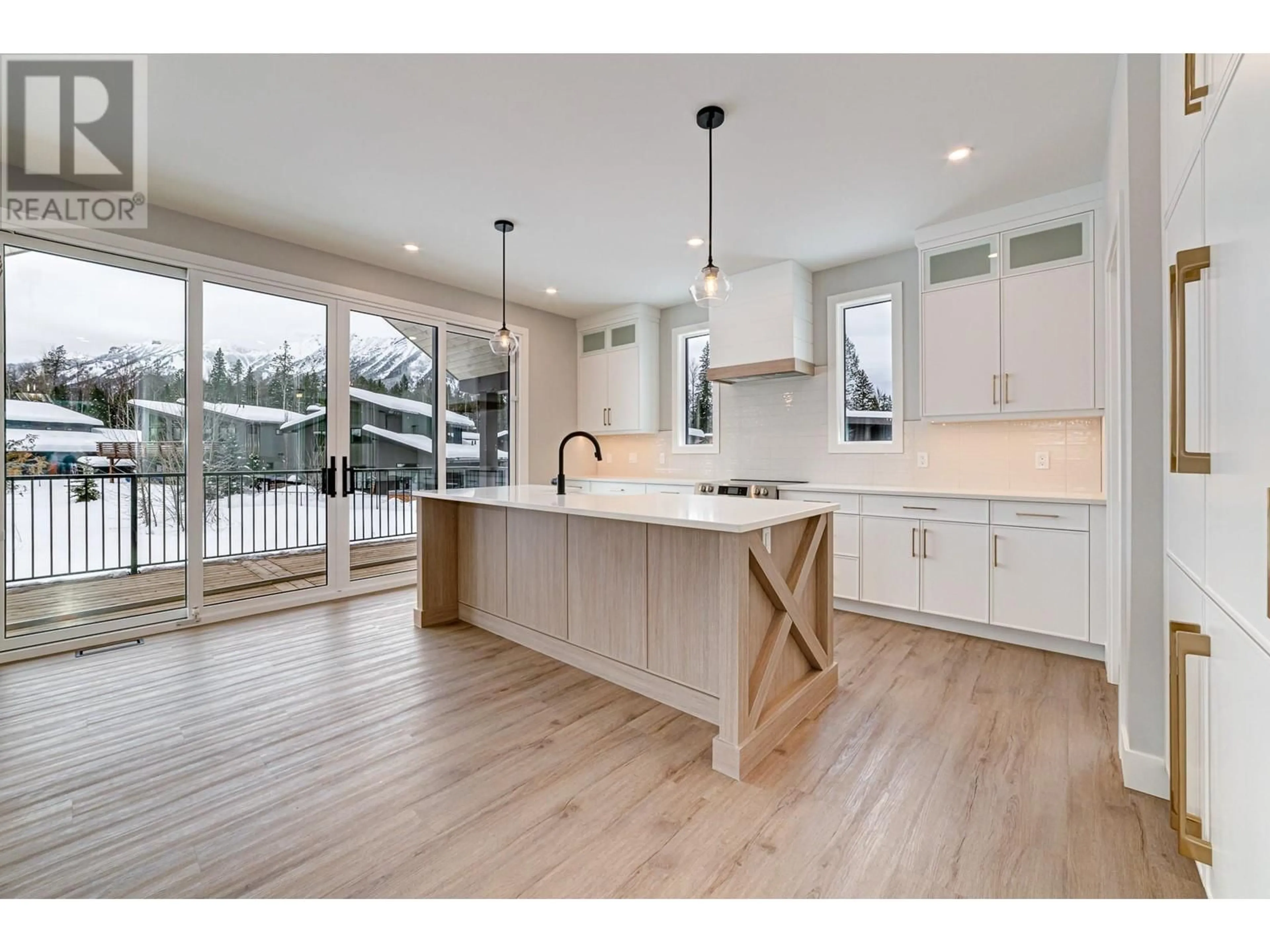 Open concept kitchen for 6 HUCKLEBERRY Place Lot# 10, Fernie British Columbia V0B1M1