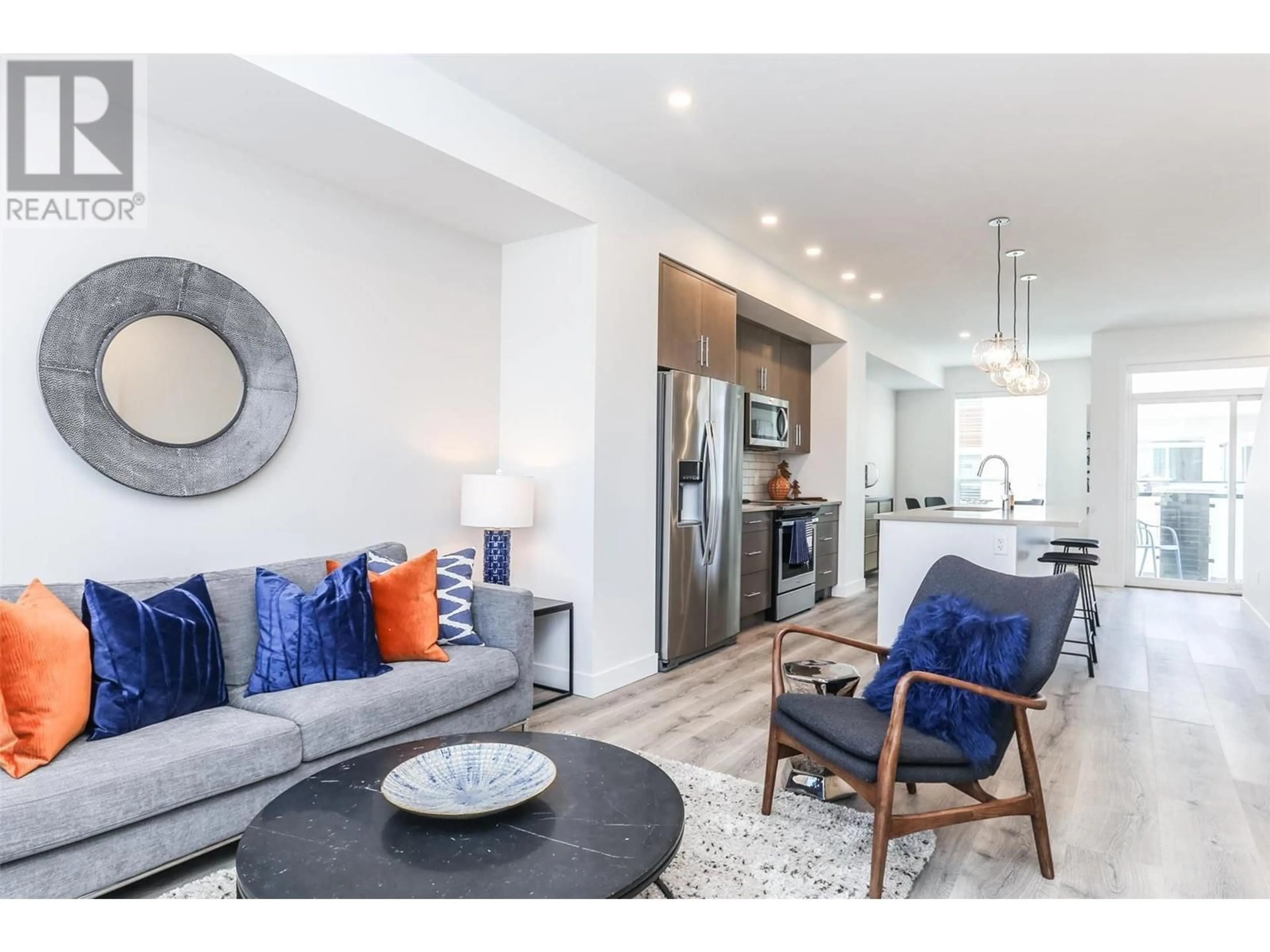 Living room with furniture, unknown for 111 - 610 ACADEMY WAY, Kelowna British Columbia V1V0H2
