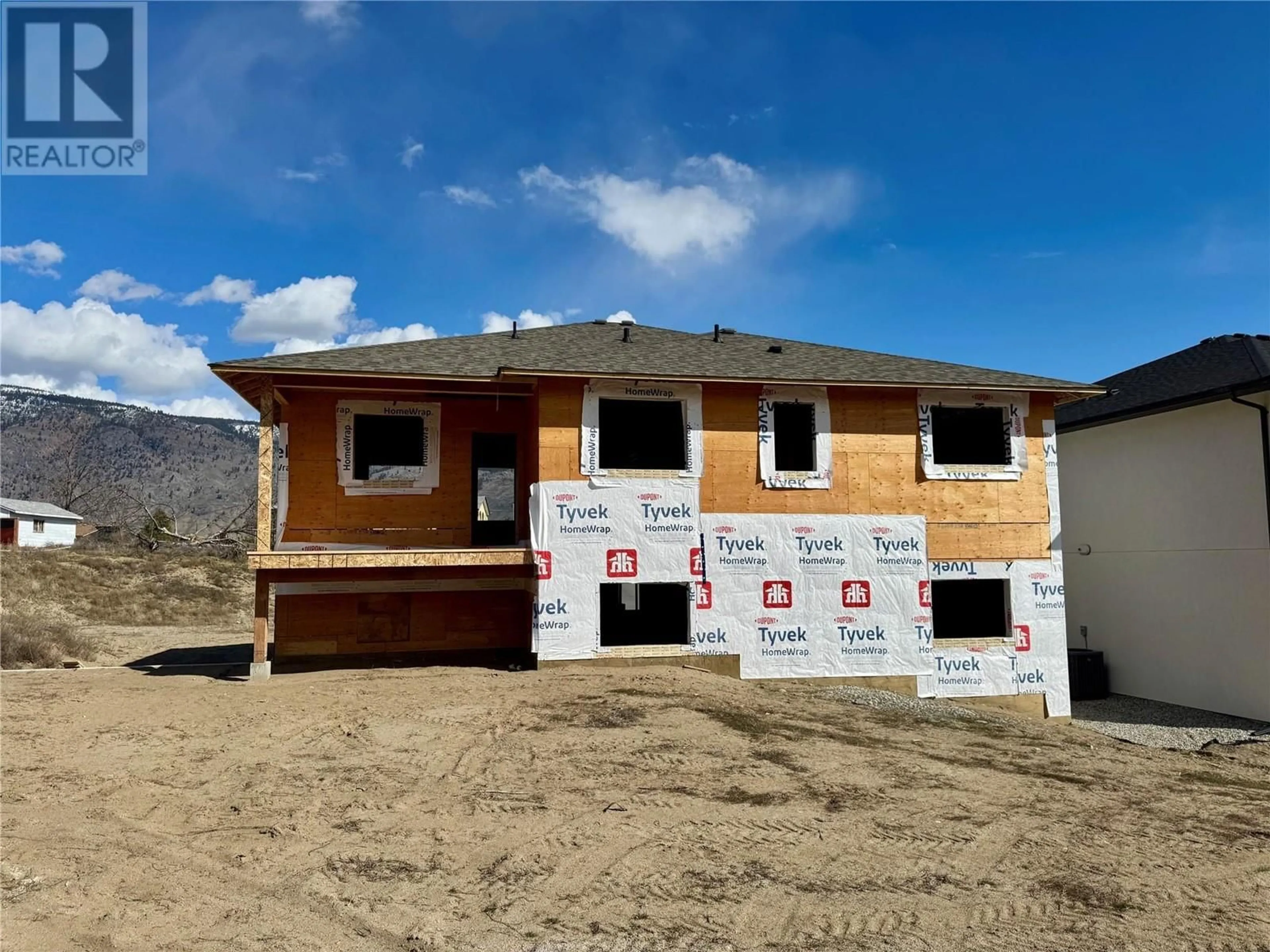Home with vinyl exterior material, building for 9 HIBISCUS COURT, Osoyoos British Columbia V0H1V1