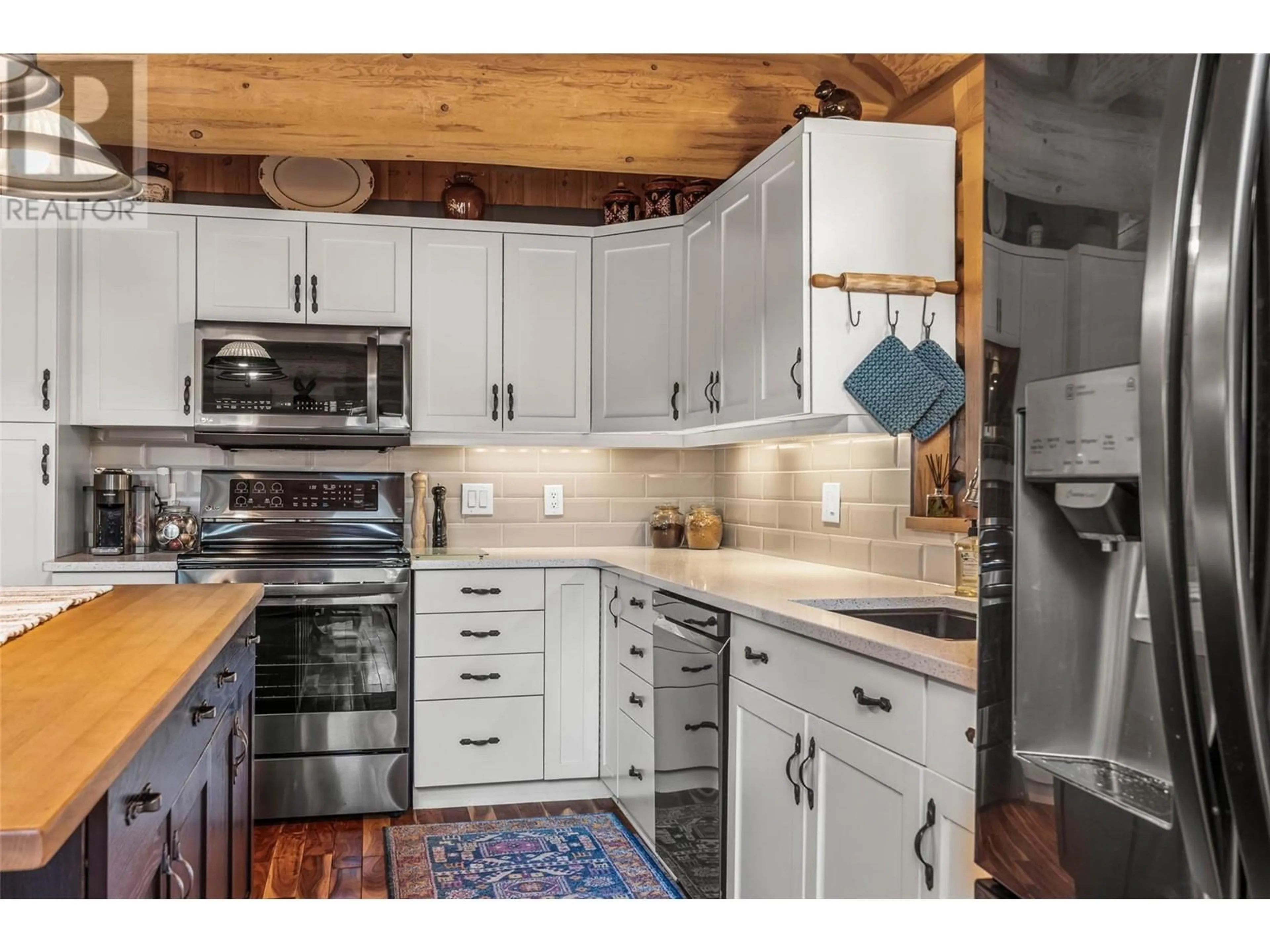 Open concept kitchen, unknown for 1761 MILLER ROAD, Merritt British Columbia V1K1R8
