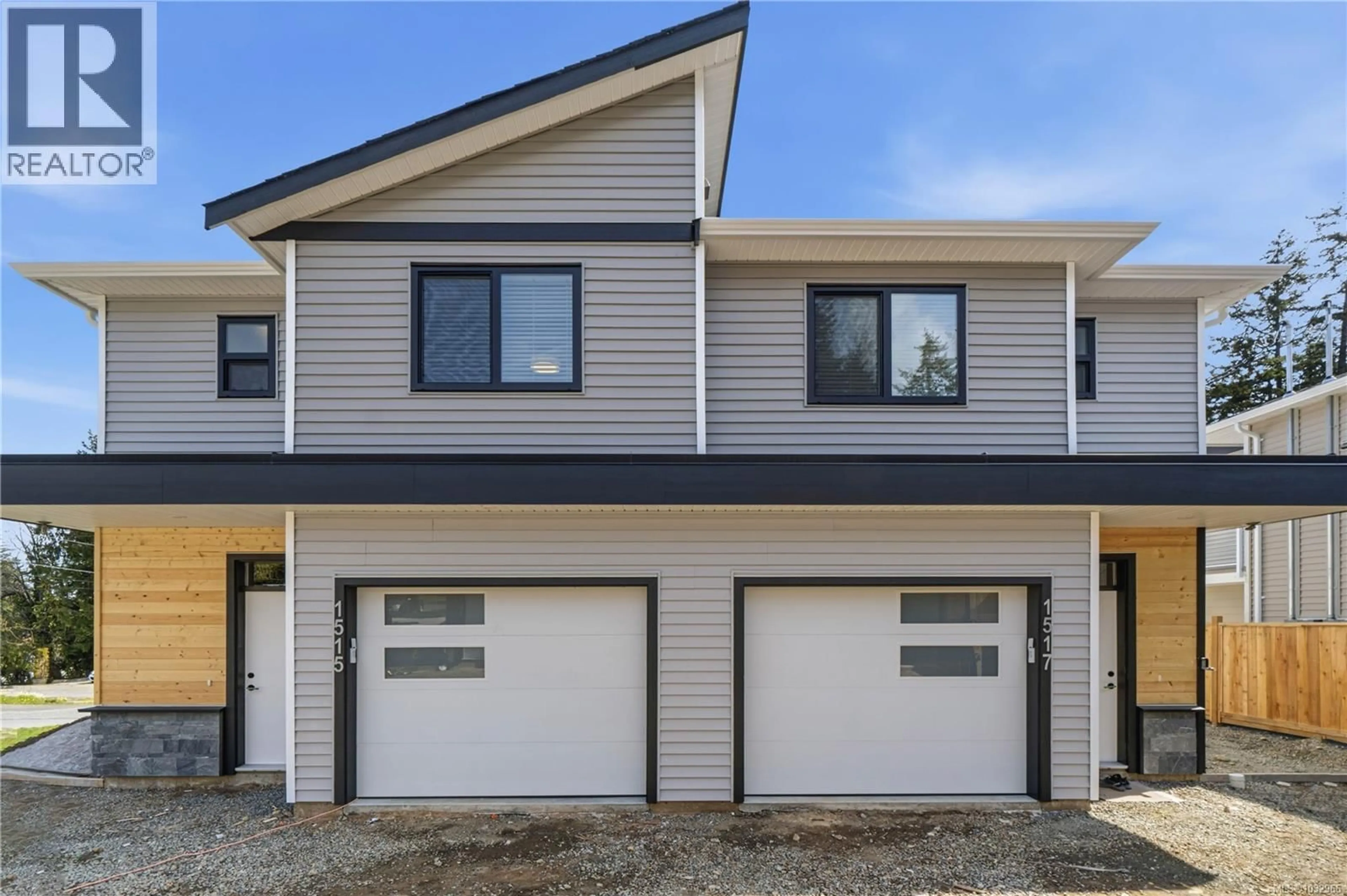 Home with vinyl exterior material, street for 1515 MARBAN ROAD, Nanaimo British Columbia V9X1A1