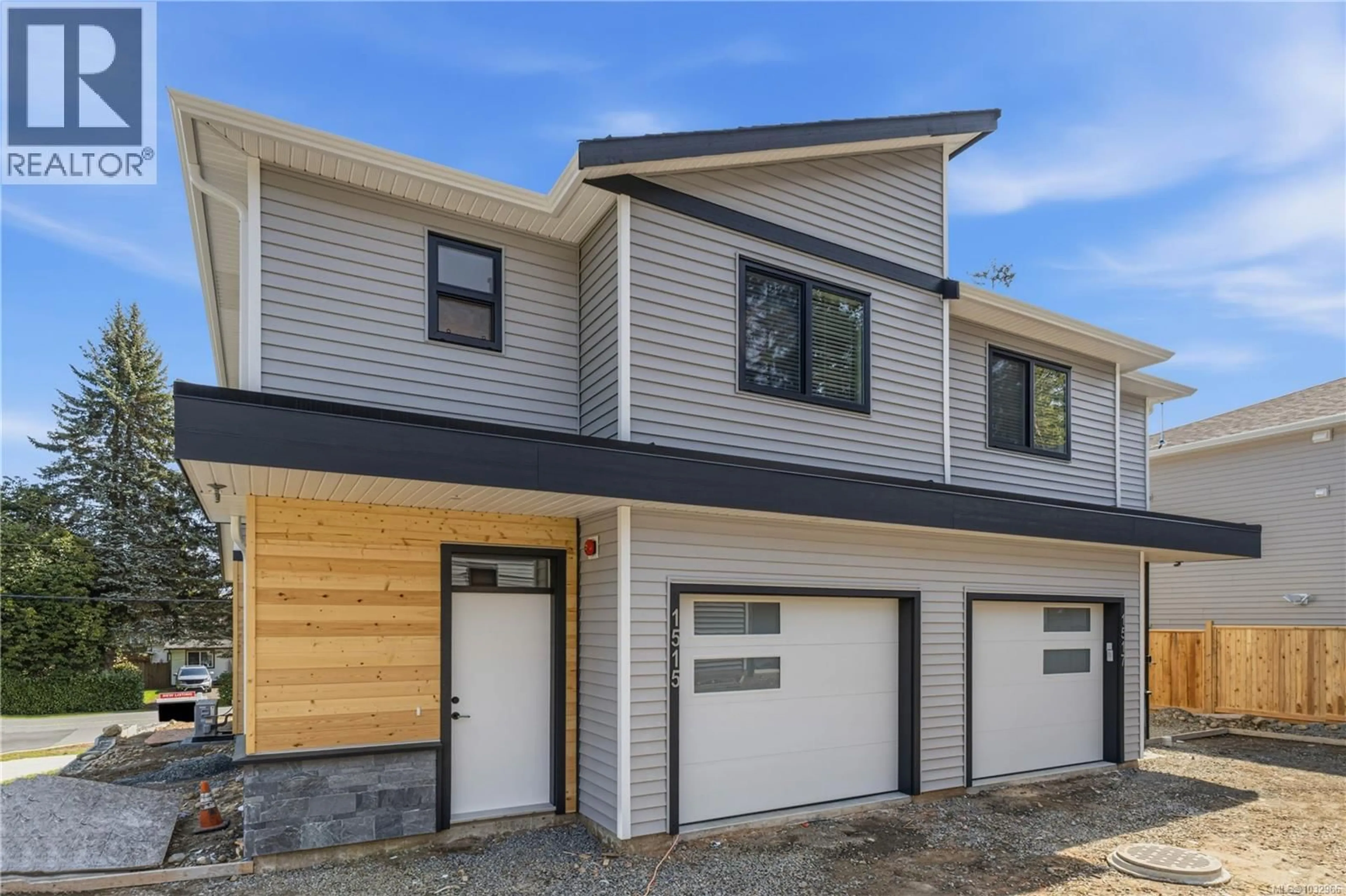 Home with vinyl exterior material, street for 1515 MARBAN ROAD, Nanaimo British Columbia V9X1A1