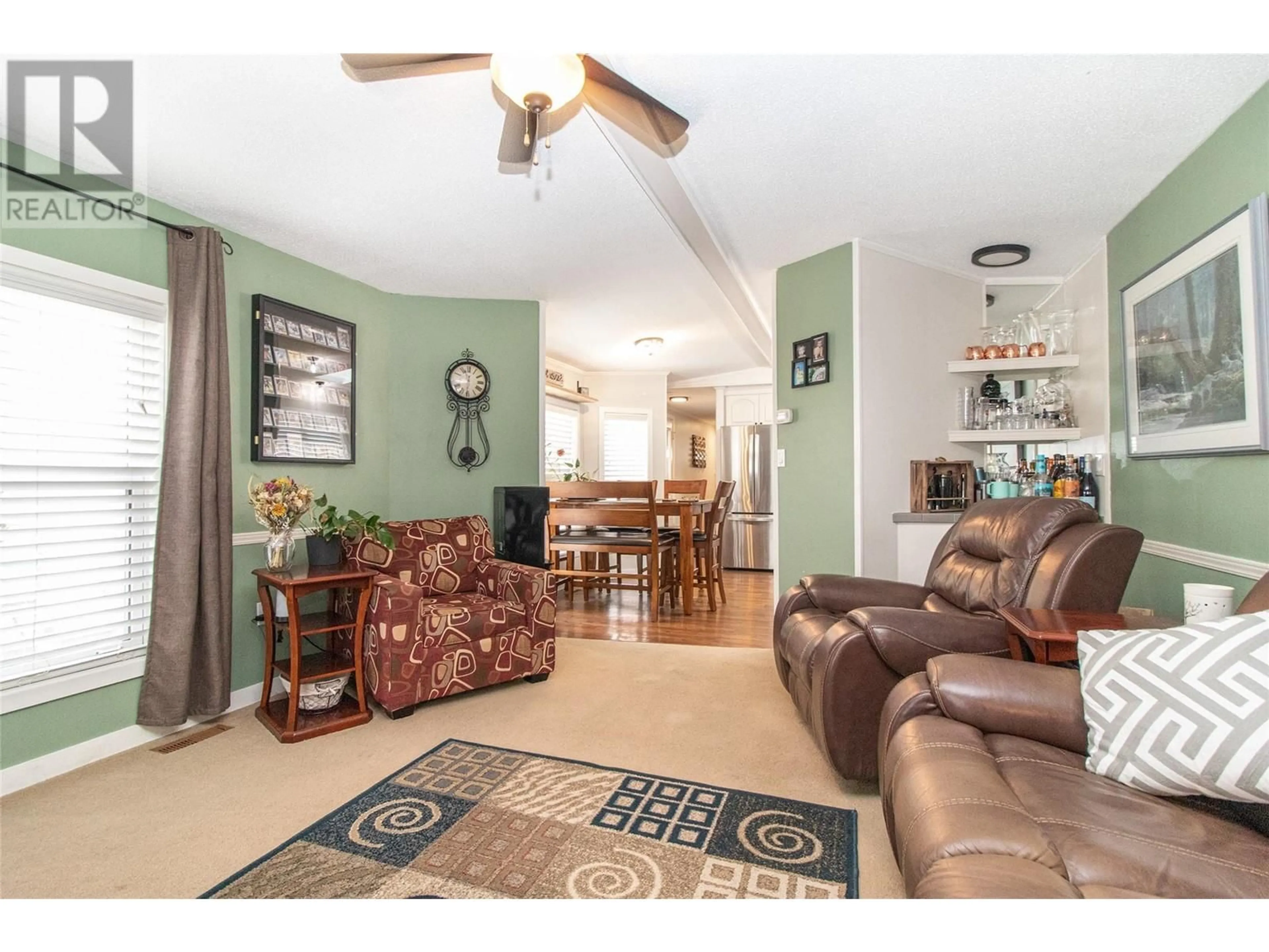 Living room, wood floors for 3270 Shannon Lake Road Unit# 10, West Kelowna British Columbia V4T1V4