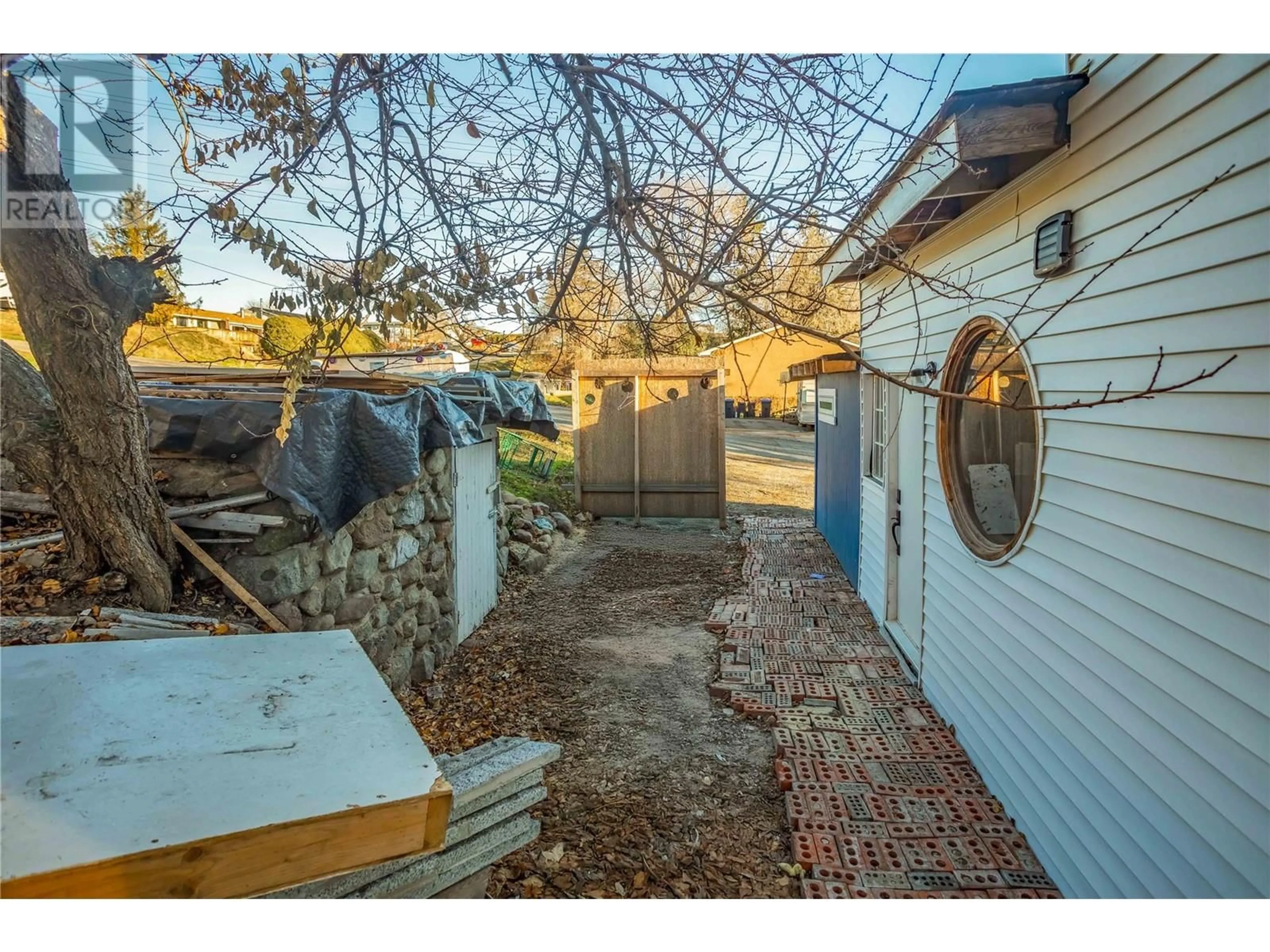 A pic from outside/outdoor area/front of a property/back of a property/a pic from drone, street for 3422 Broadview Road, West Kelowna British Columbia V4T1P1