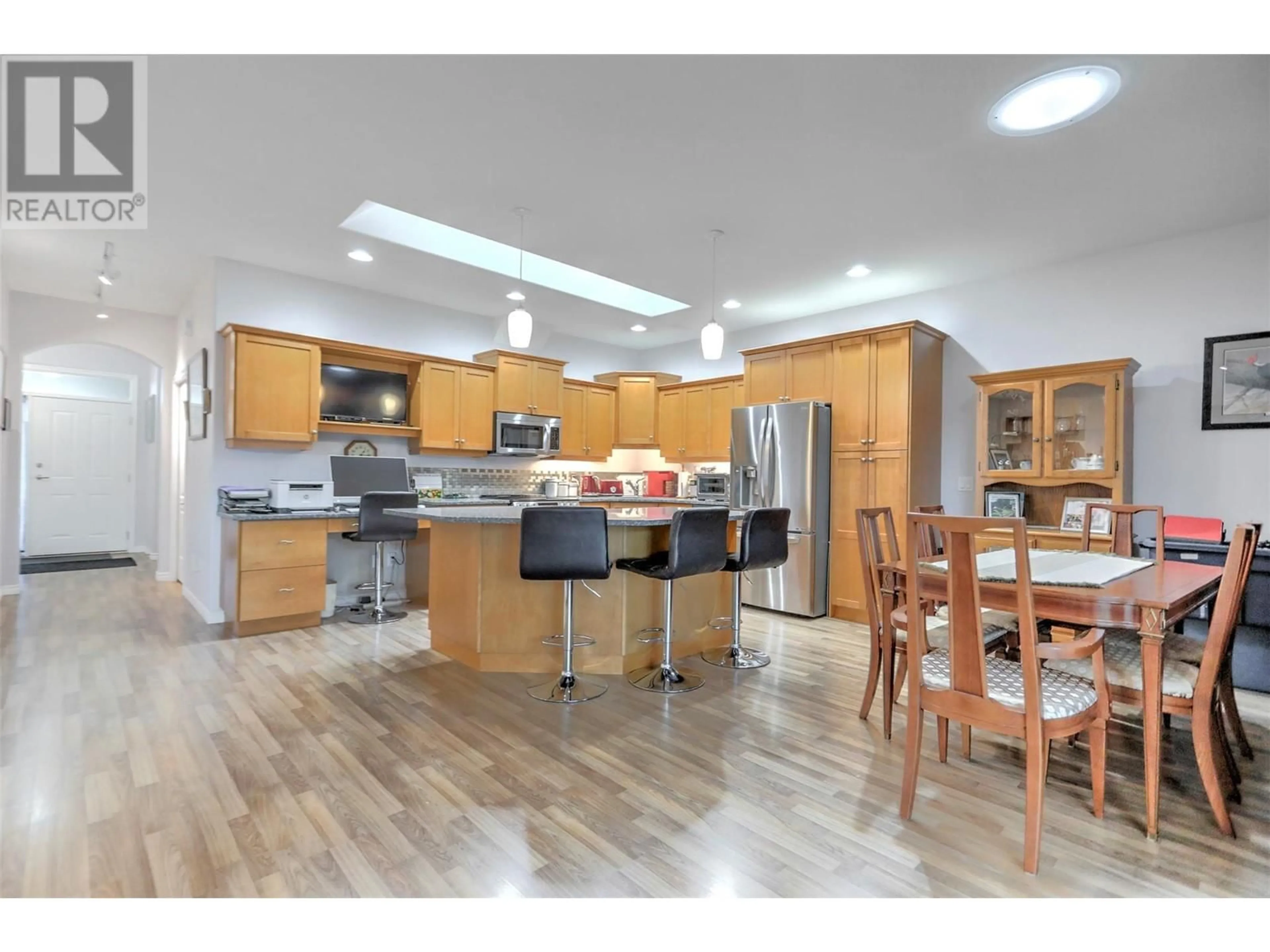 Open concept kitchen for 2365 Stillingfleet Road Unit# 71 Lot# 13, Kelowna British Columbia V1W3X9