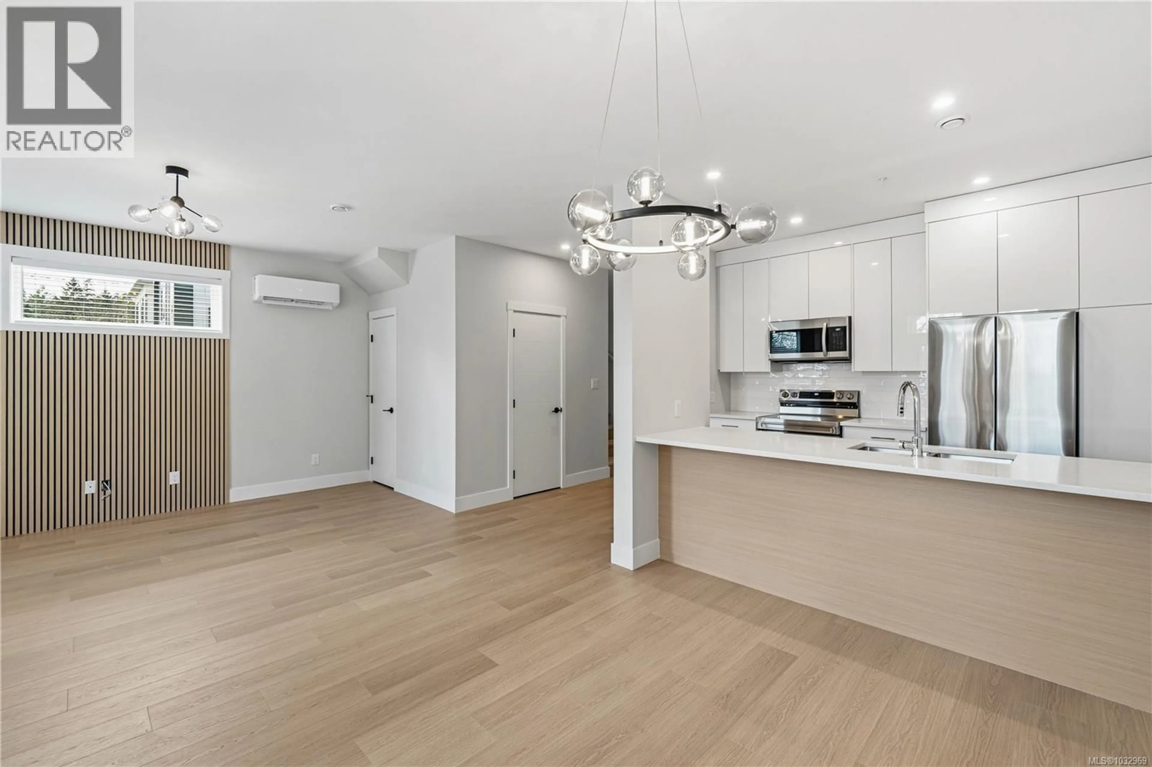 Open concept kitchen, unknown for 1517 MARBAN ROAD, Nanaimo British Columbia V9X1A1