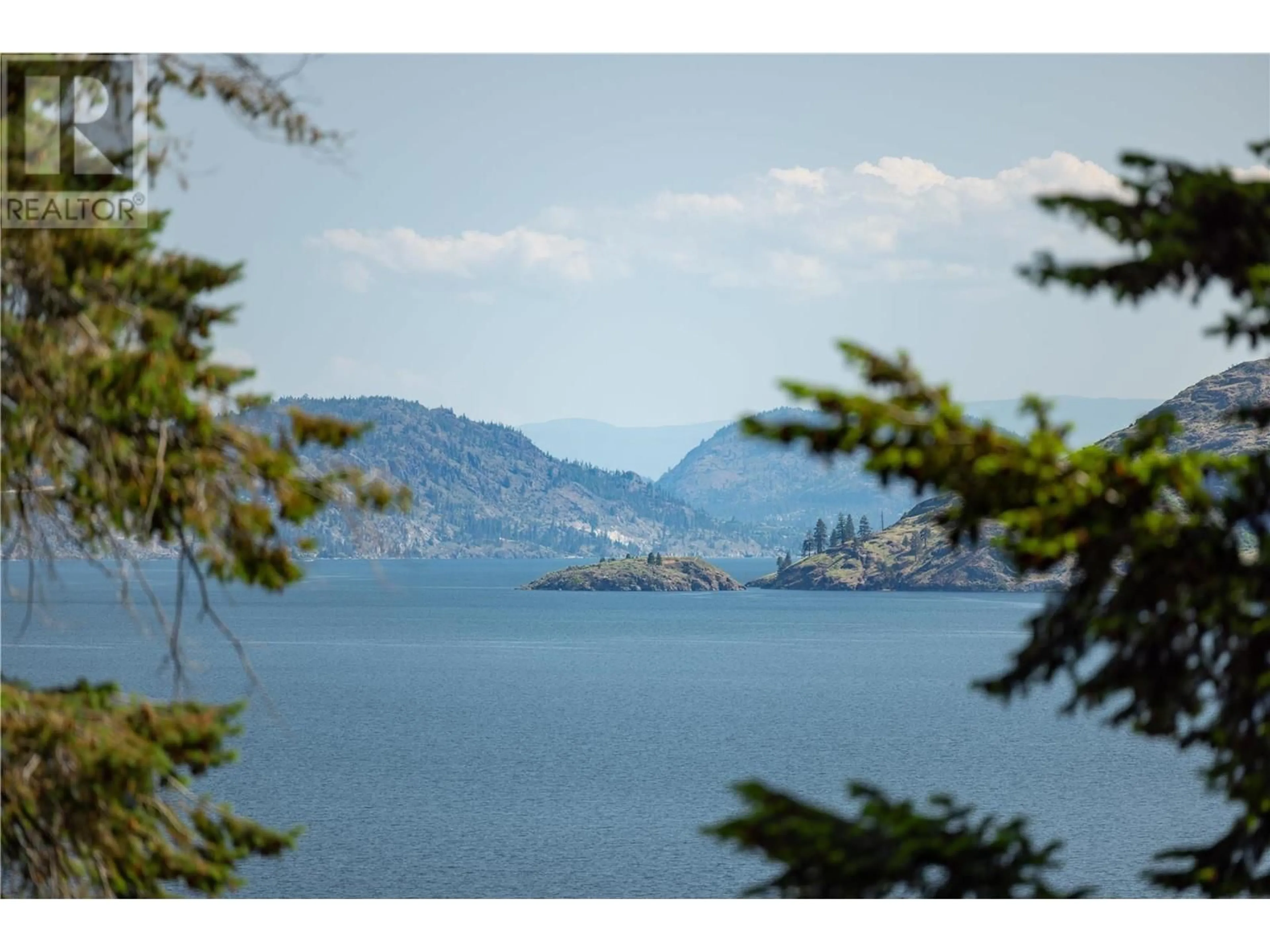 Blurry image for 7260 HIGHWAY 97 HIGHWAY SOUTH, Peachland British Columbia V0H1X9