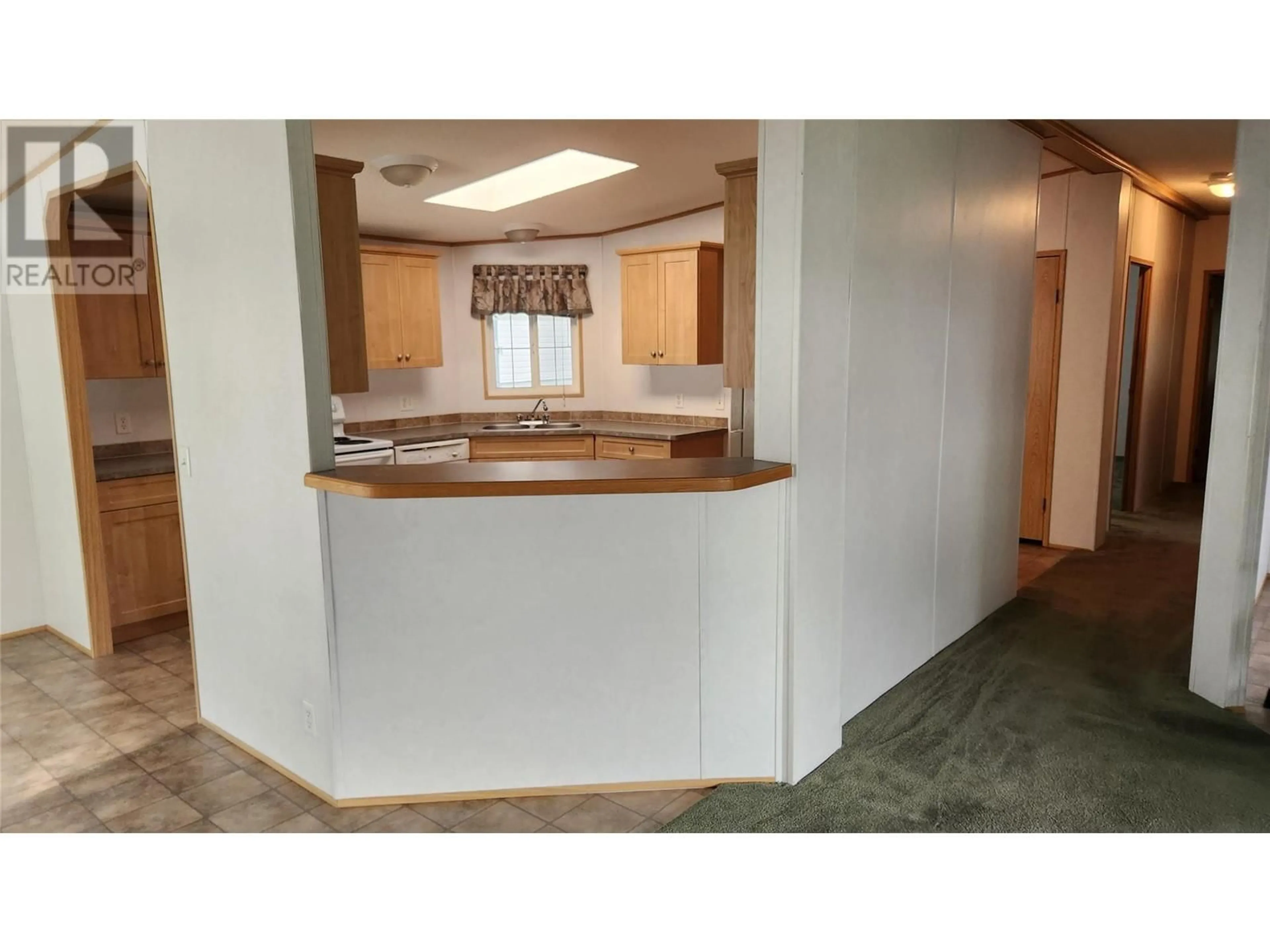 Kitchen, not visible floor, cottage for 1518 Hwy 3a Unit# 15, Out of Area British Columbia V0X1N6