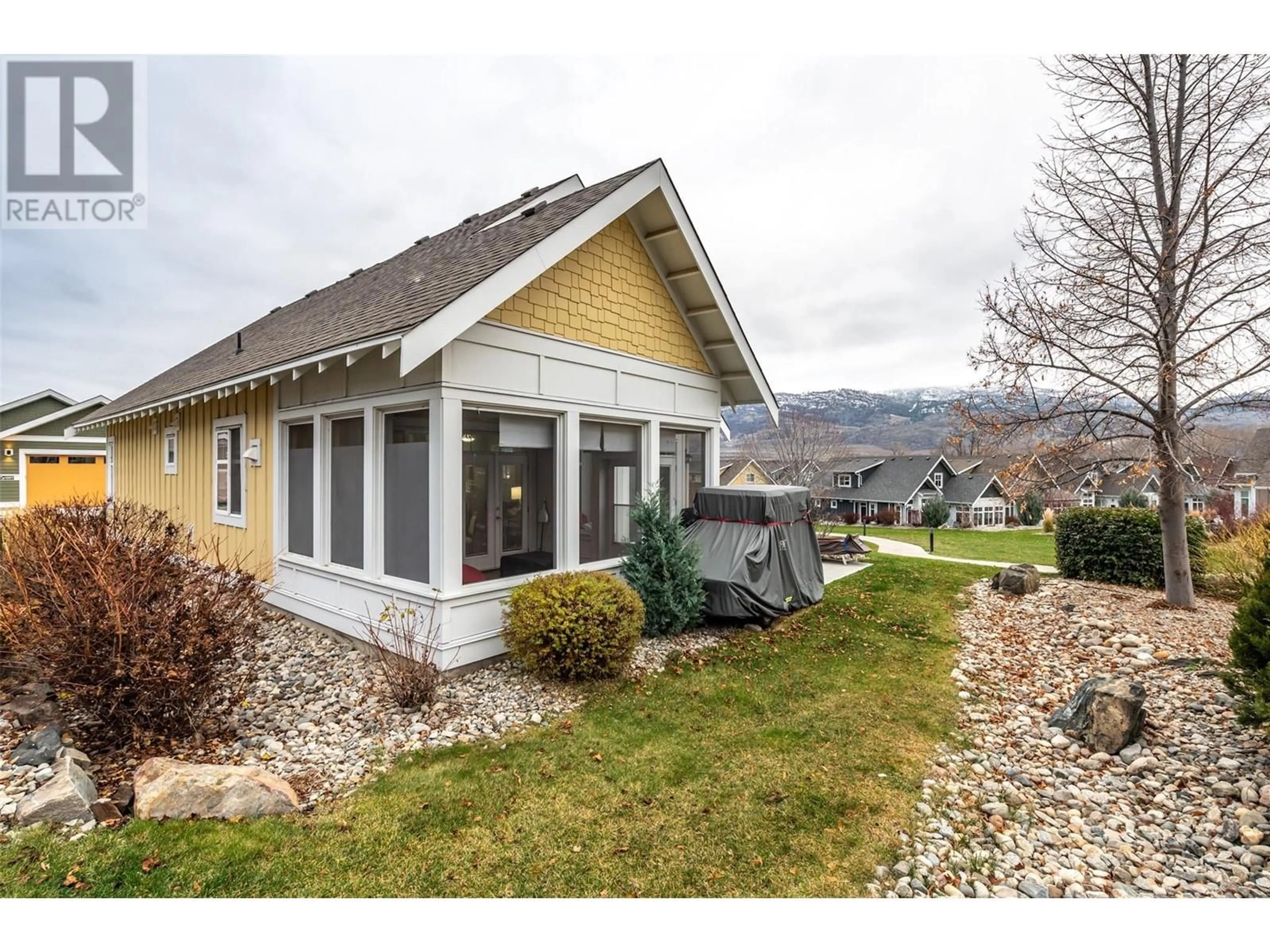 Home with vinyl exterior material, mountain view for 90 - 2450 RADIO TOWER ROAD, Oliver British Columbia V0H1T1