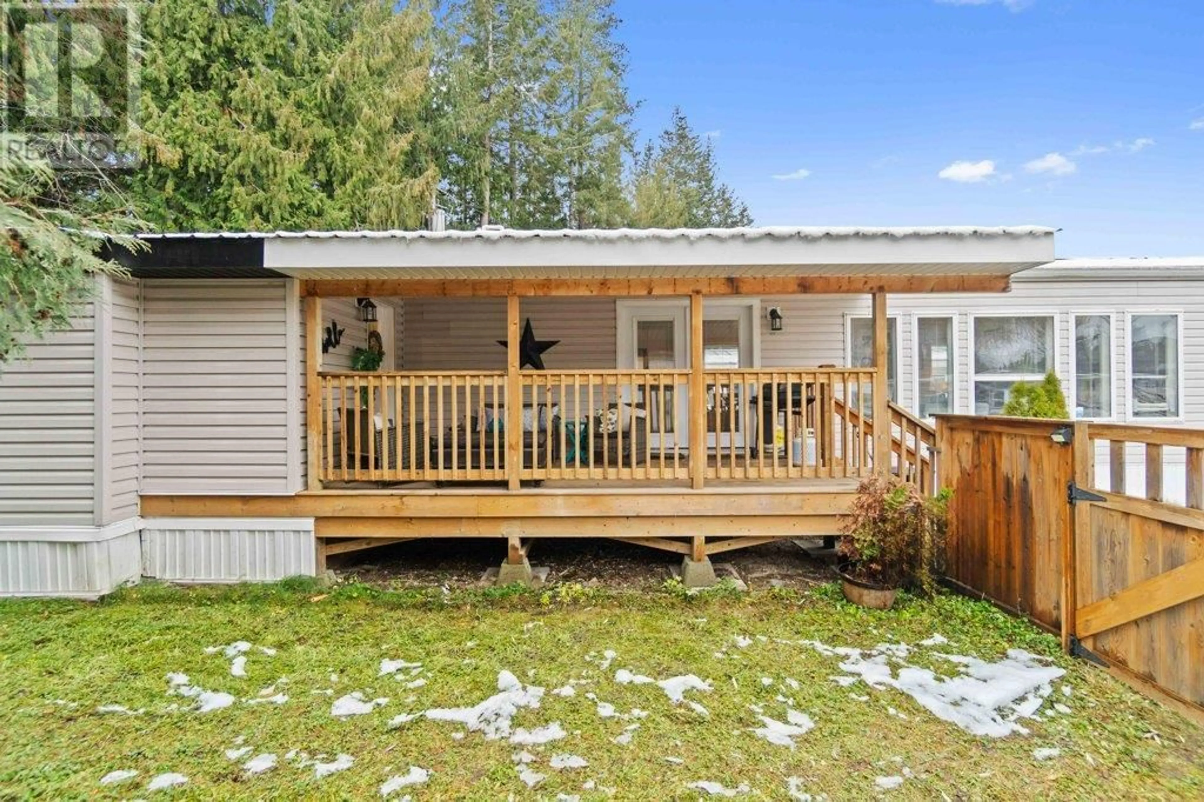 Home with vinyl exterior material, unknown for 28 - 501 KAPPEL STREET, Sicamous British Columbia V0E2V1