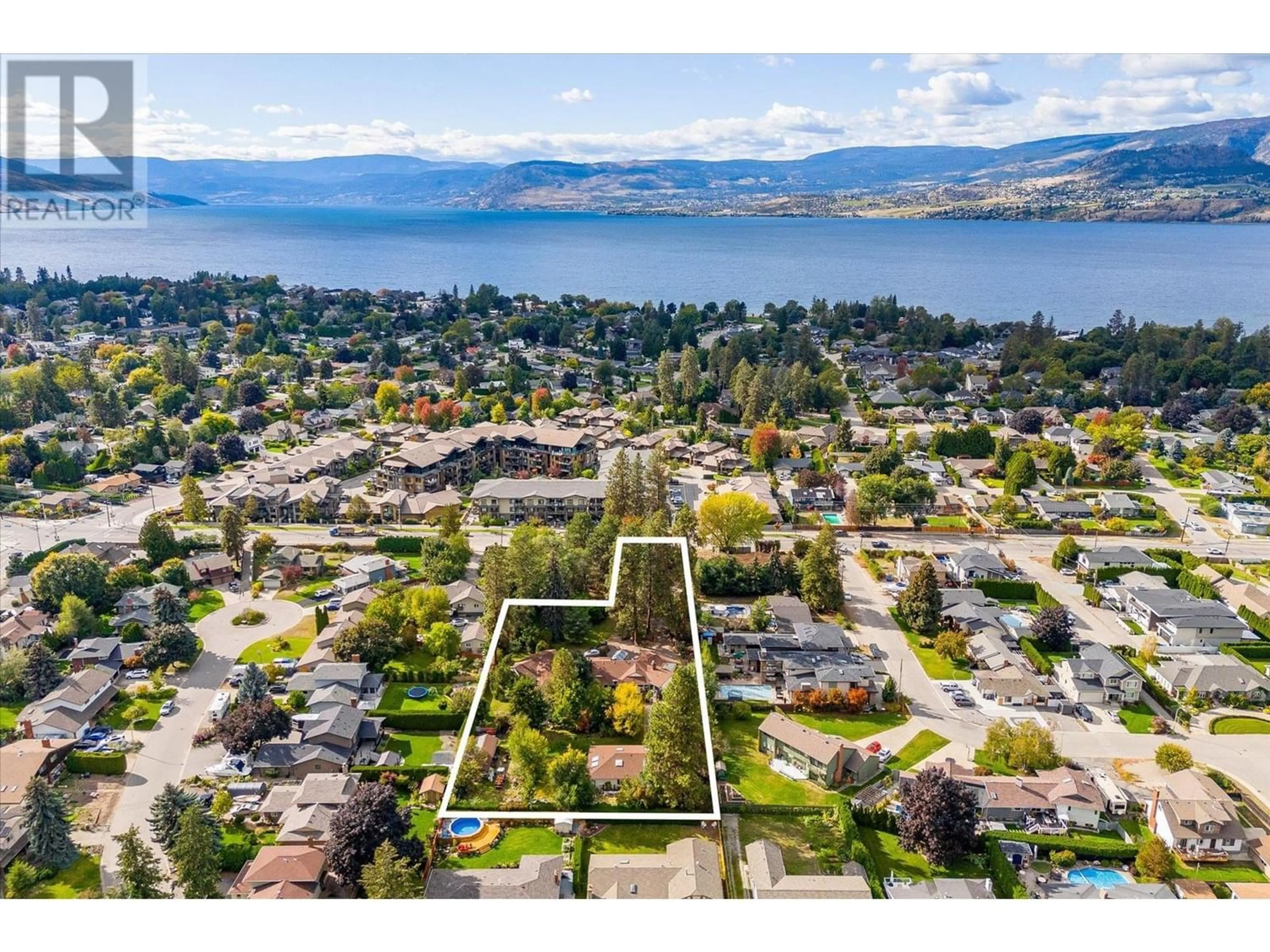 Unknown for 4377 Lakeshore Road, Kelowna British Columbia V1W1W6