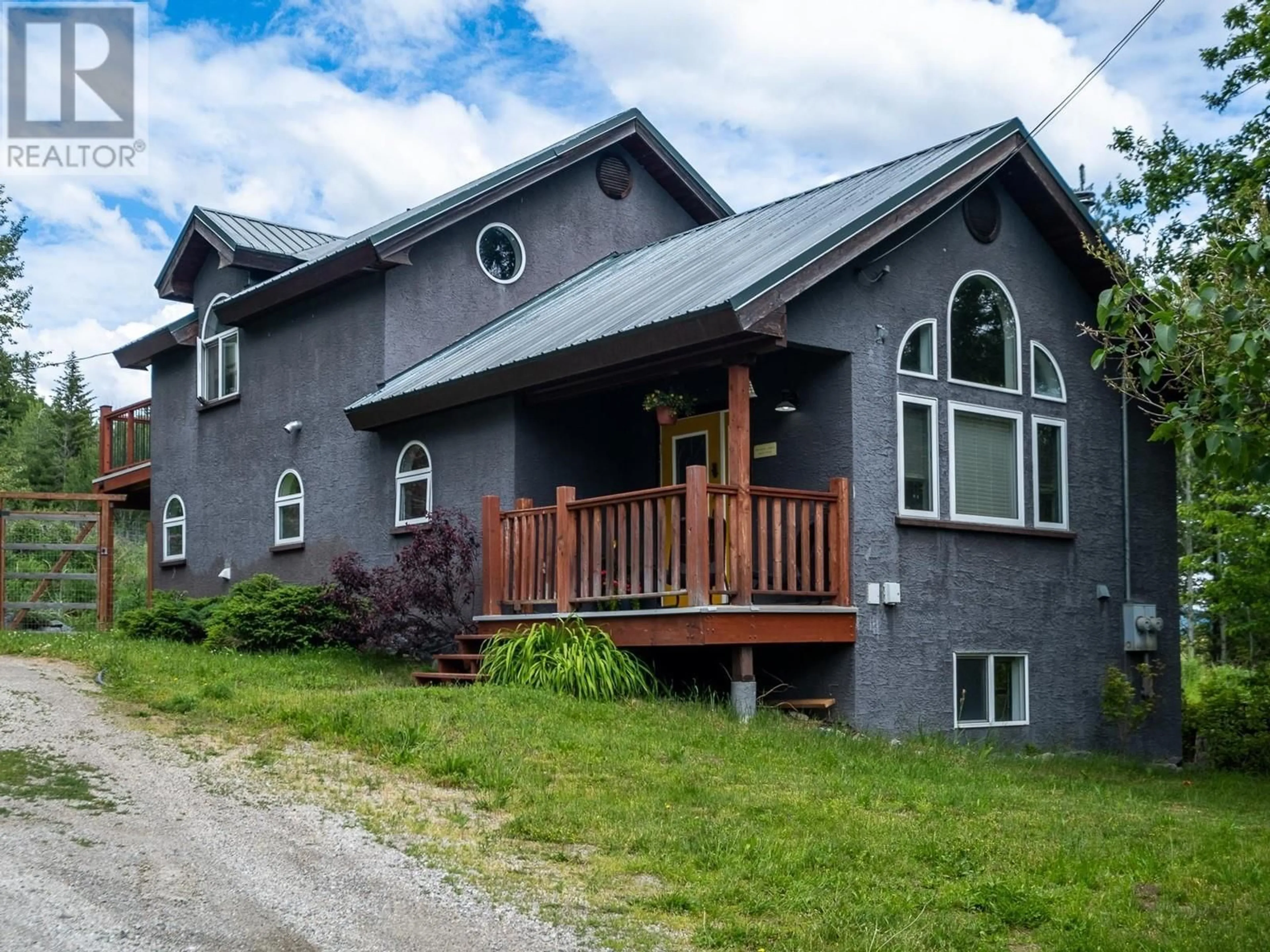 Frontside or backside of a home, cottage for 2735 3B Highway, Rossland British Columbia V0G1Y0