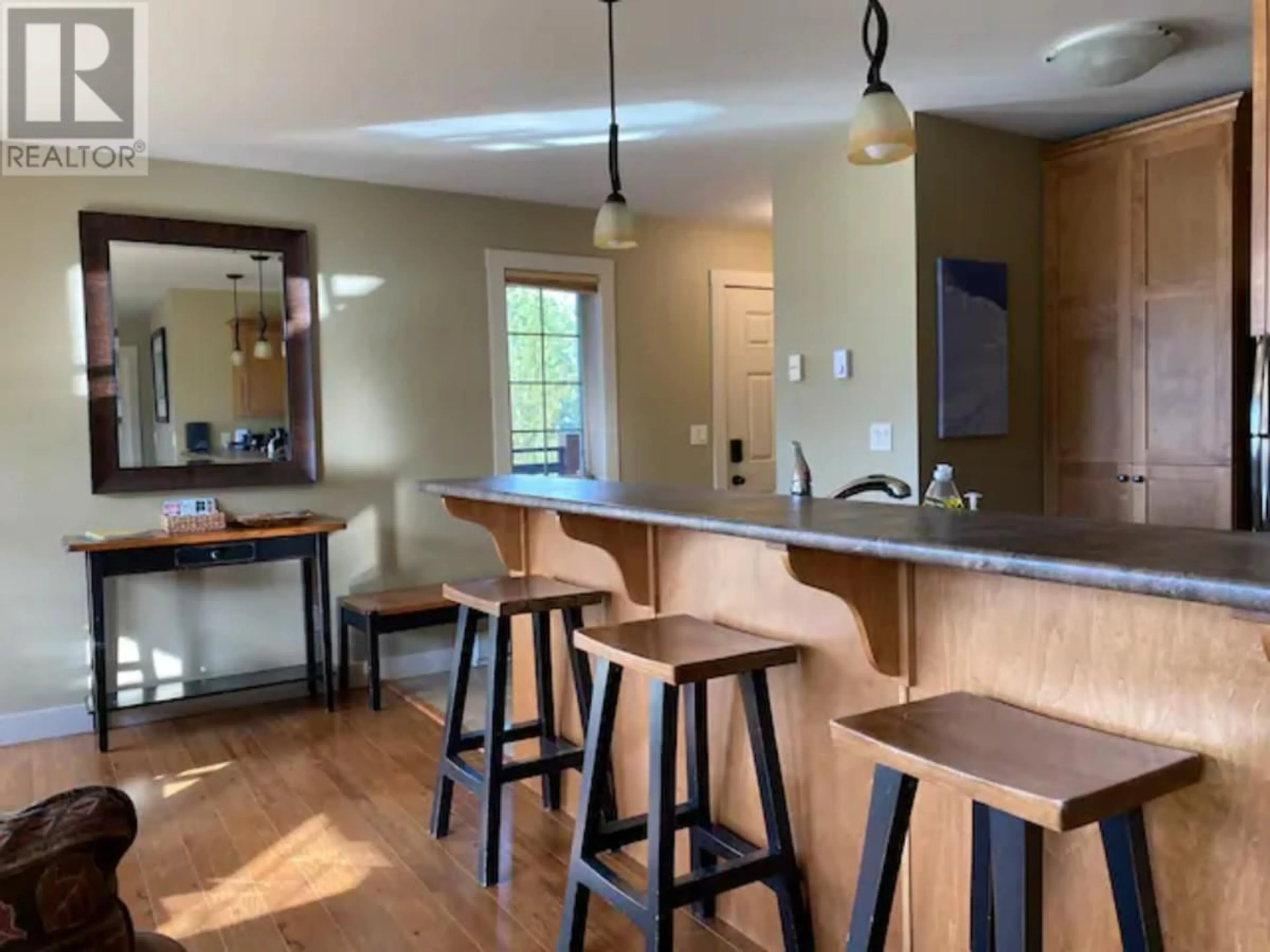 Open concept kitchen, wood/laminate floor for 39 - 1296 KAUFMANN VIEW, Golden British Columbia V0A1H0