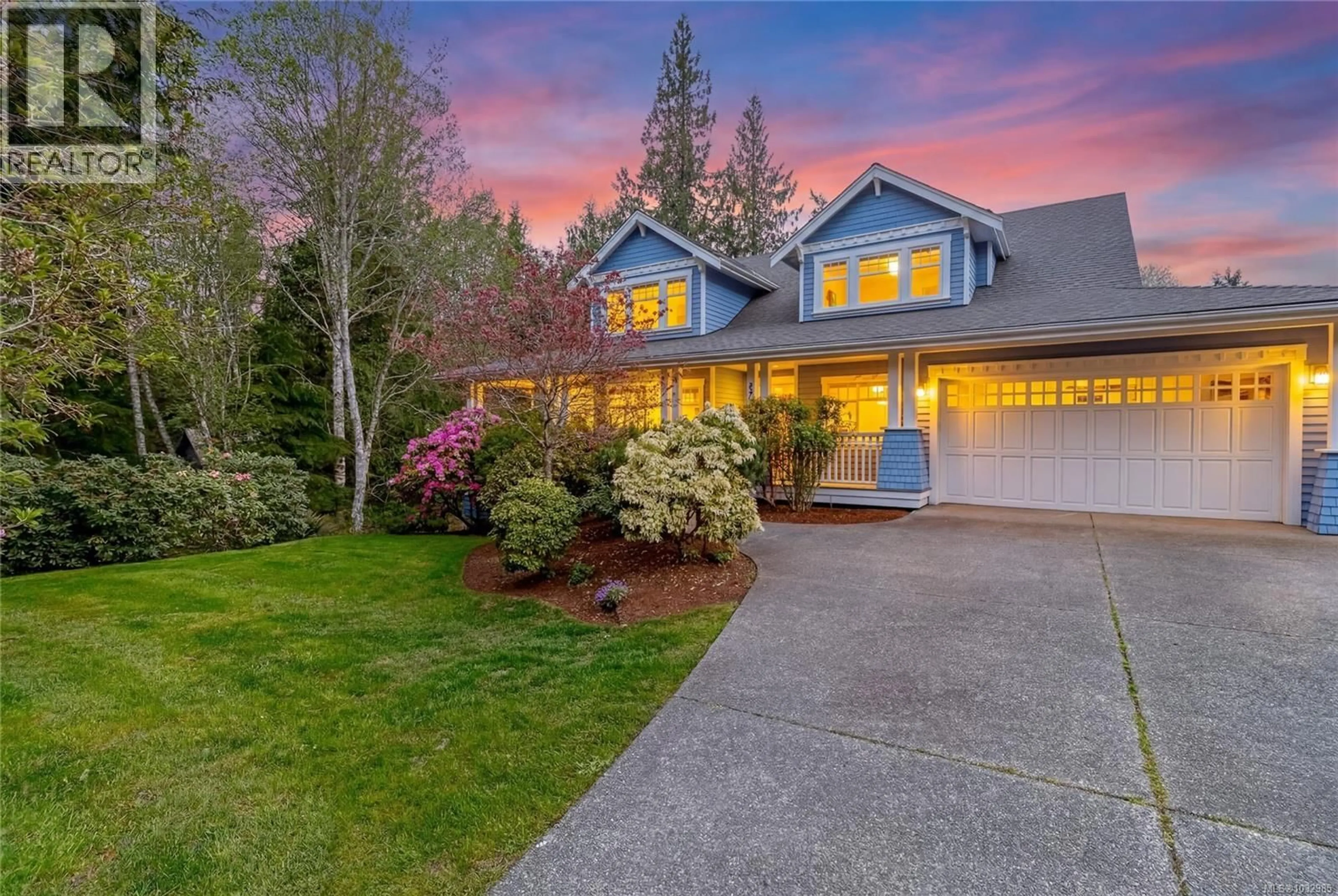 Home with vinyl exterior material, street for 899 FRAYNE ROAD, Mill Bay British Columbia V0R2P1