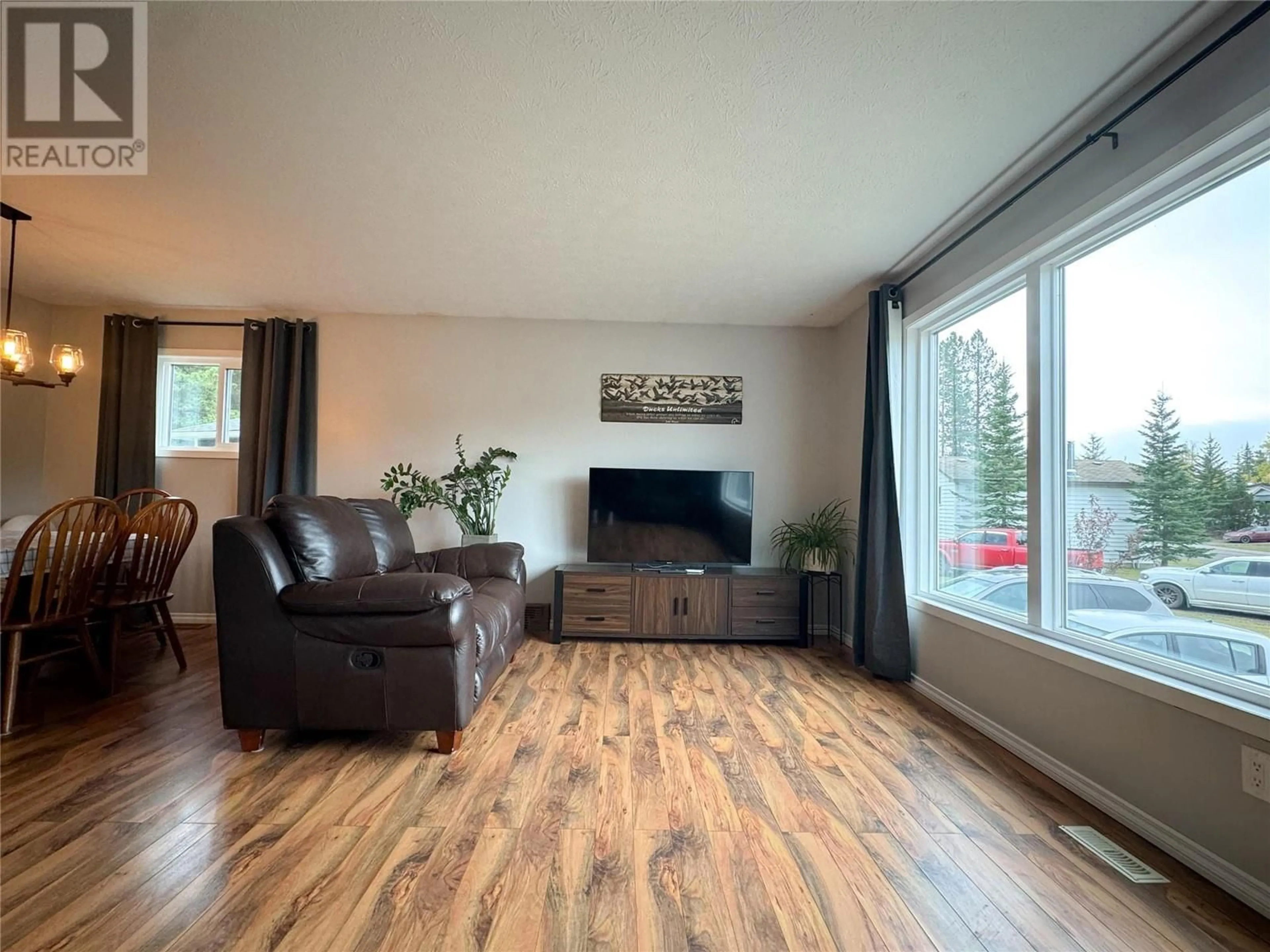 A pic of a room, wood floors for 144 WOLVERINE Avenue, Tumbler Ridge British Columbia V0C2W0