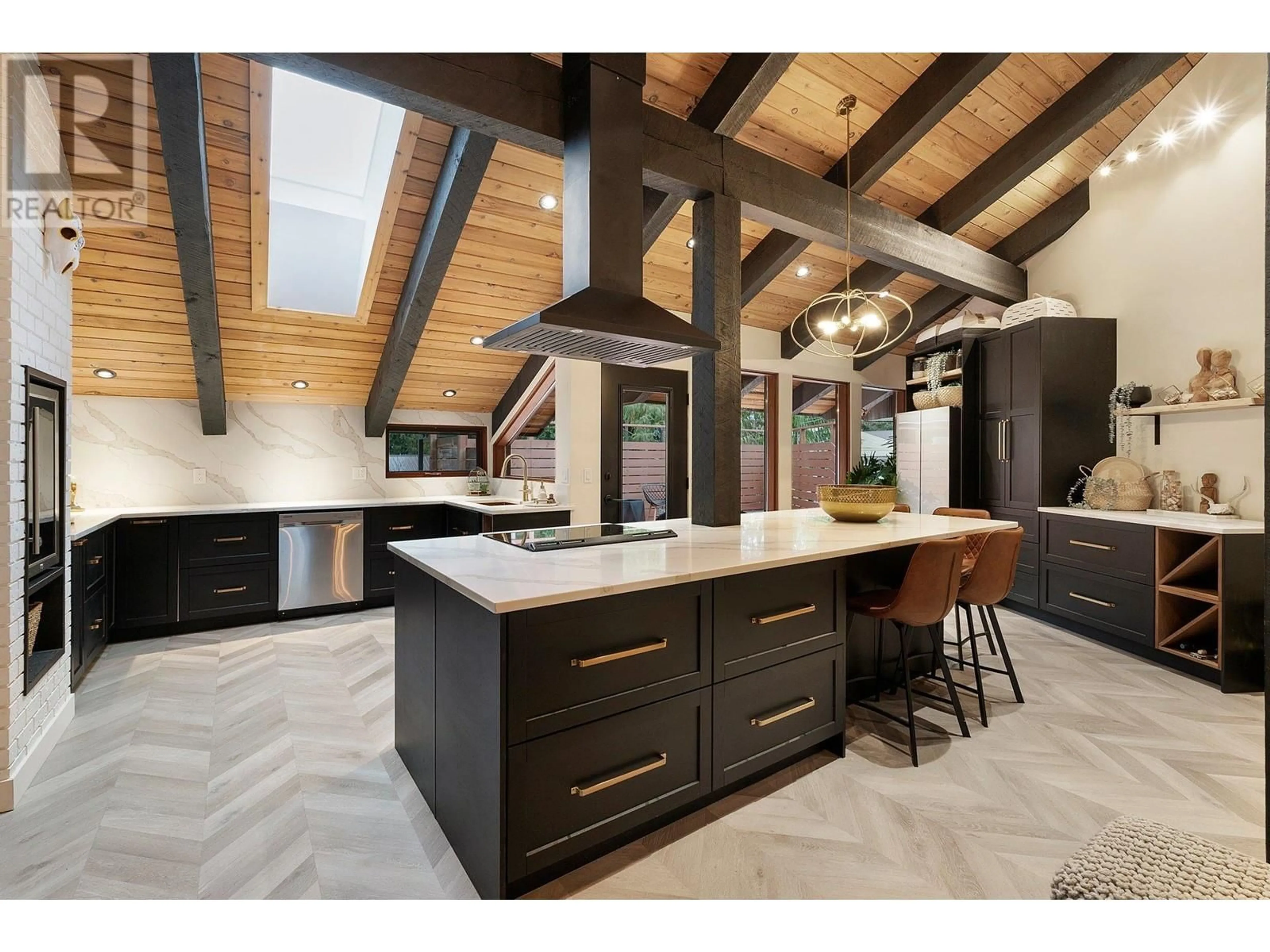 Contemporary kitchen, ceramic/tile floor for 802 YEW AVENUE, Sicamous British Columbia V0E2V0