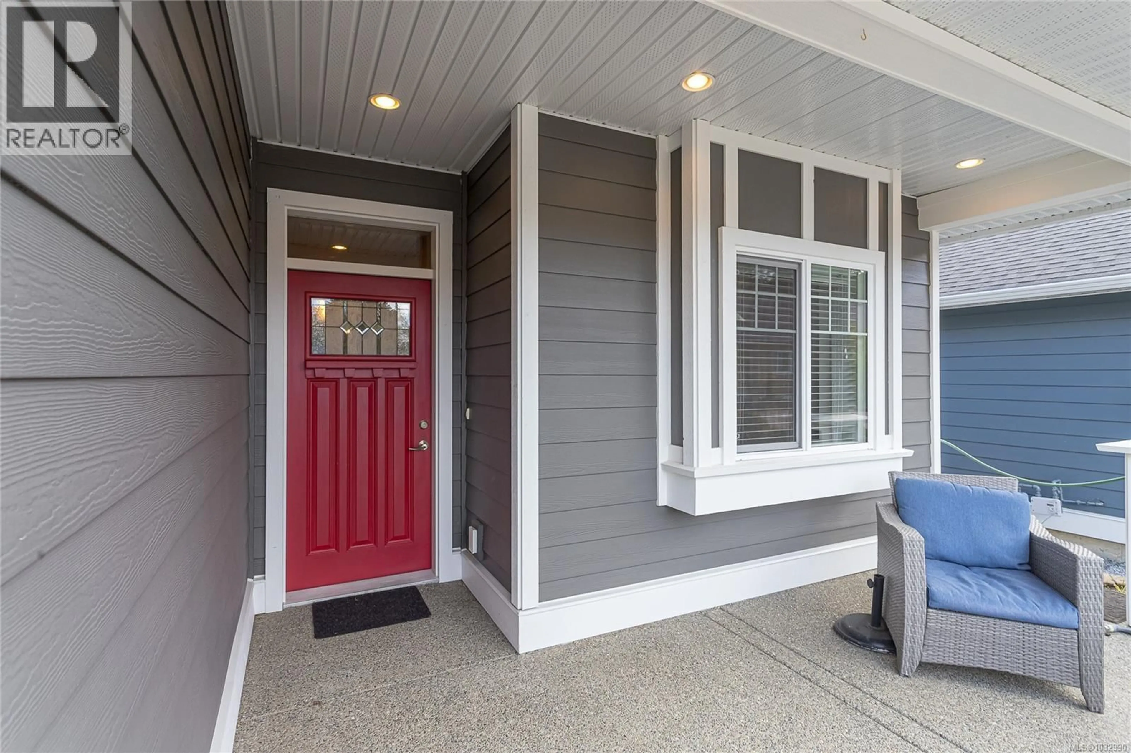 Indoor entryway for 122 VILLAGE WAY, Duncan British Columbia V9L0G6