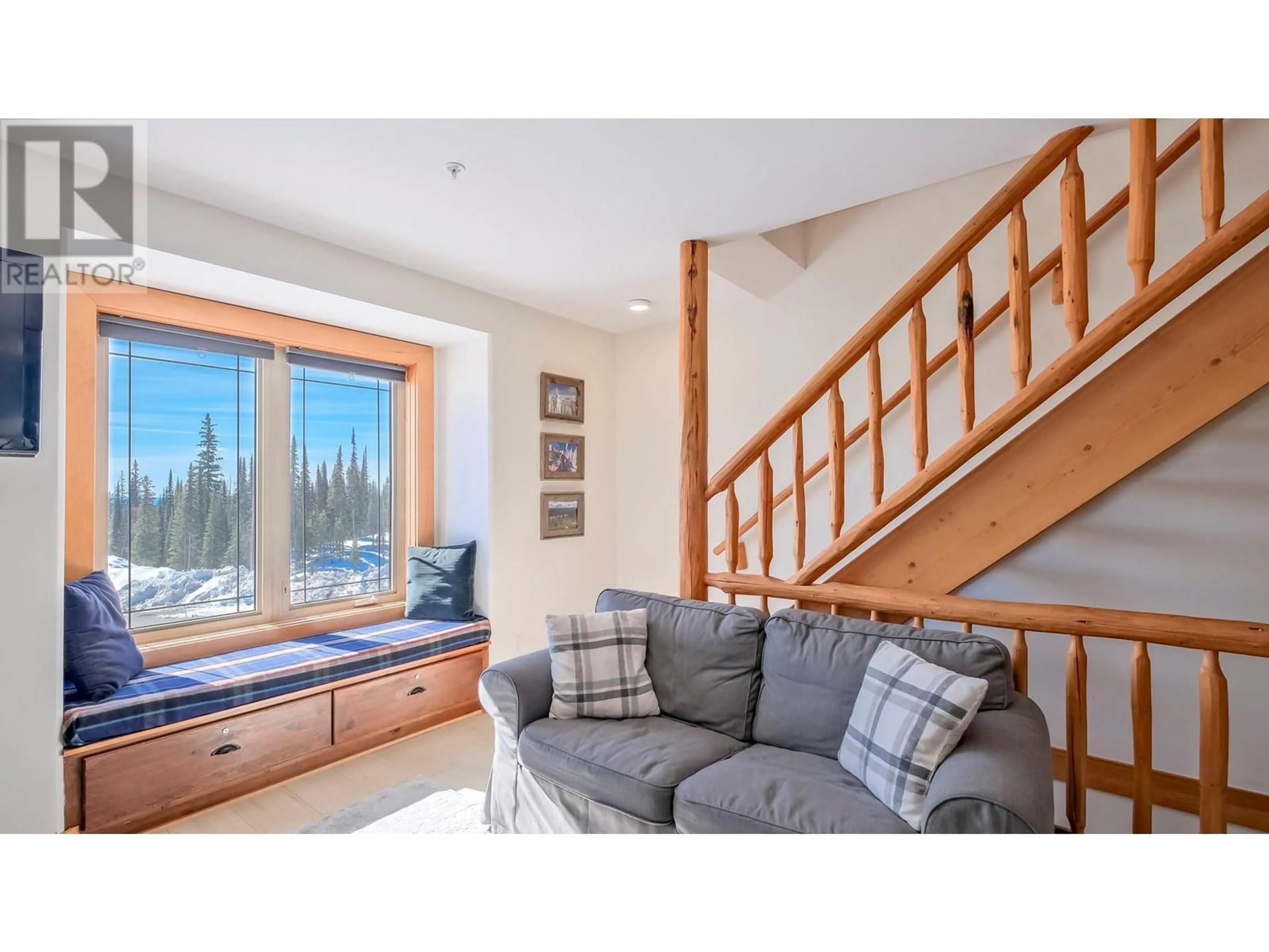 Living room for 5015 Snowbird Way Unit# 6, Big White British Columbia V1X4K5