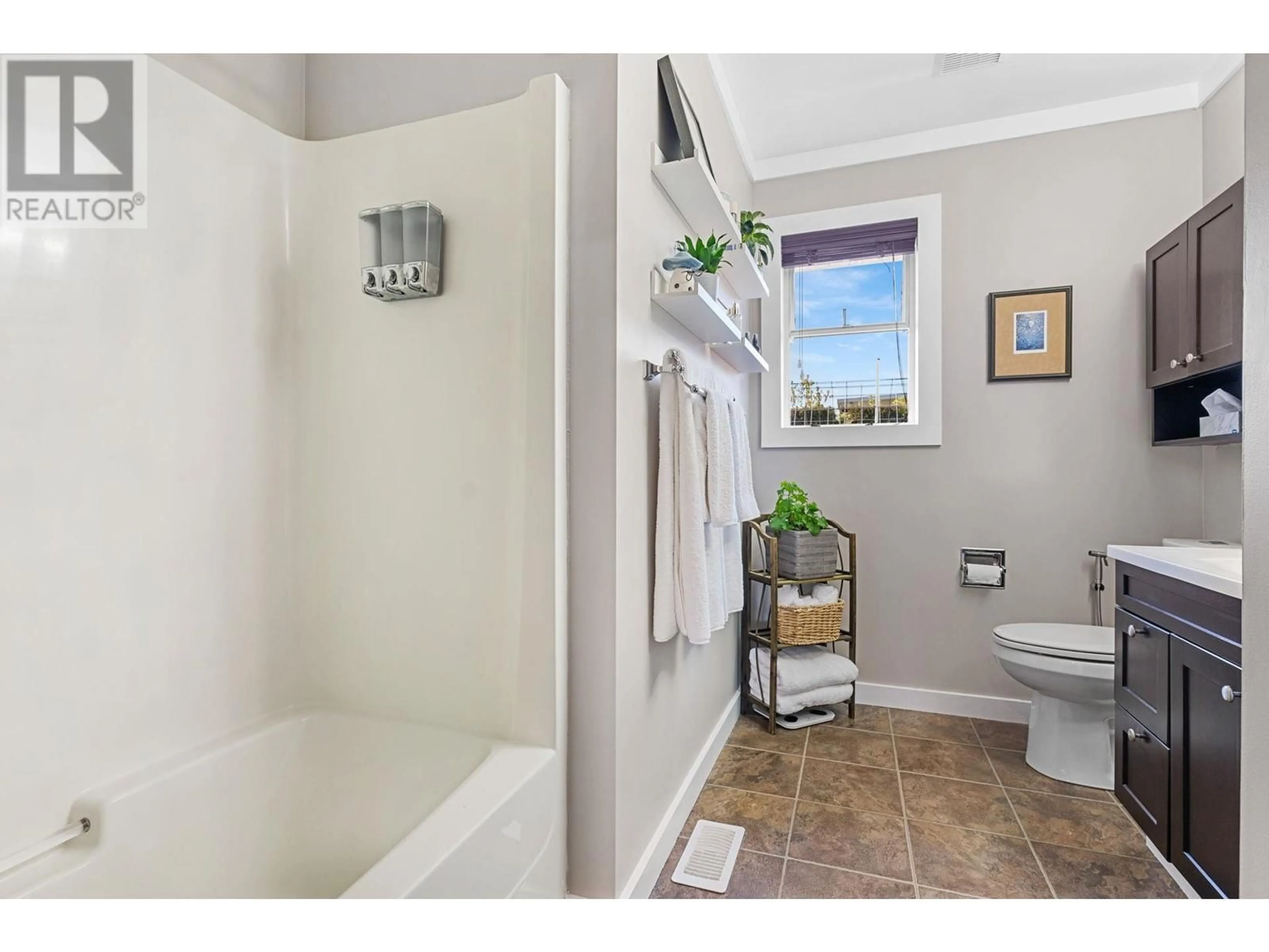 Standard bathroom, ceramic/tile floor for 2663 PAULA ROAD, West Kelowna British Columbia V1Z3L7