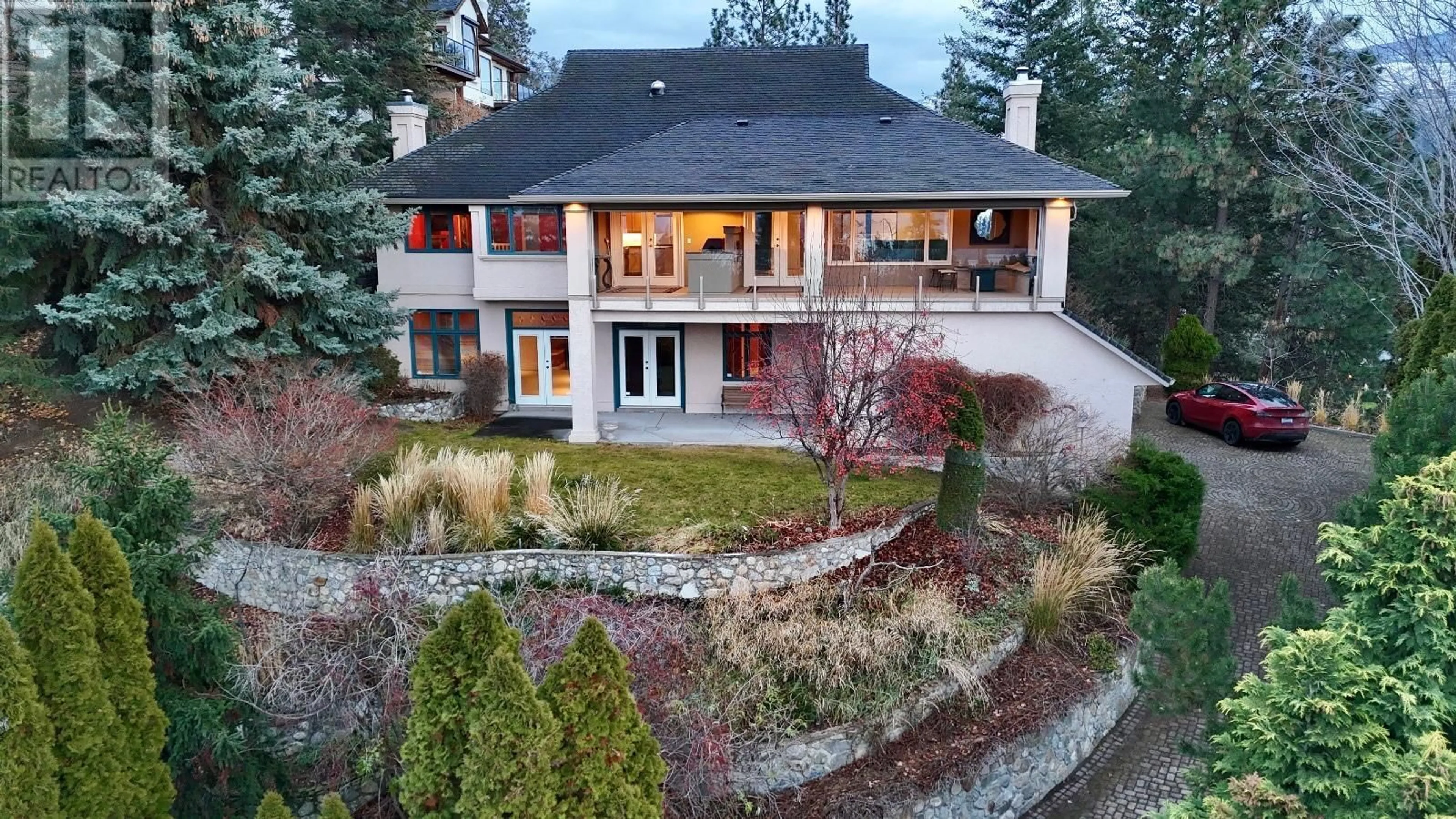 Frontside or backside of a home, cottage for 765 Westpoint Drive, Kelowna British Columbia V1W2Z4