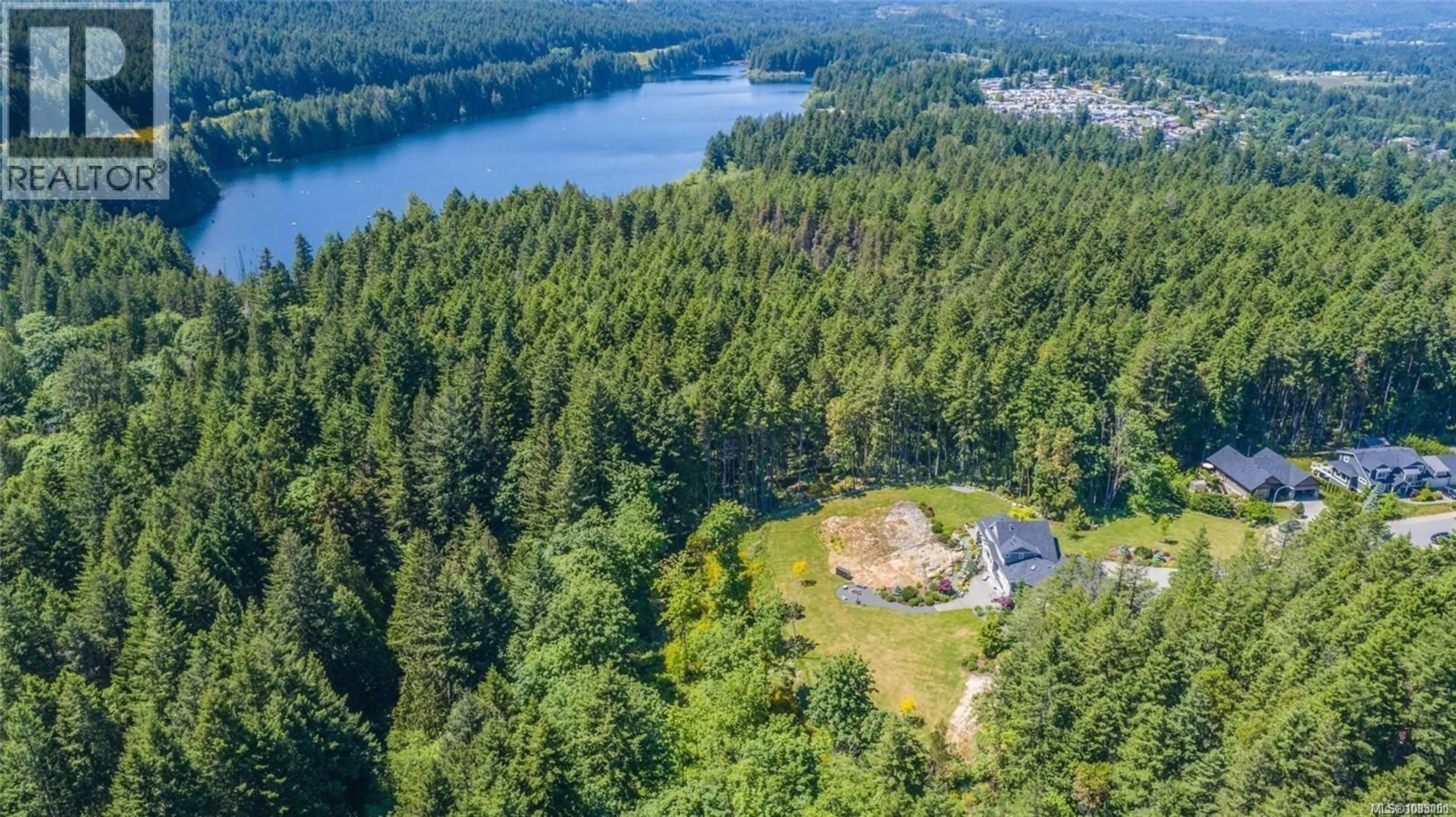 A pic from outside/outdoor area/front of a property/back of a property/a pic from drone, water/lake/river/ocean view for 1432 KAZ COURT, Nanaimo British Columbia V9R0B4