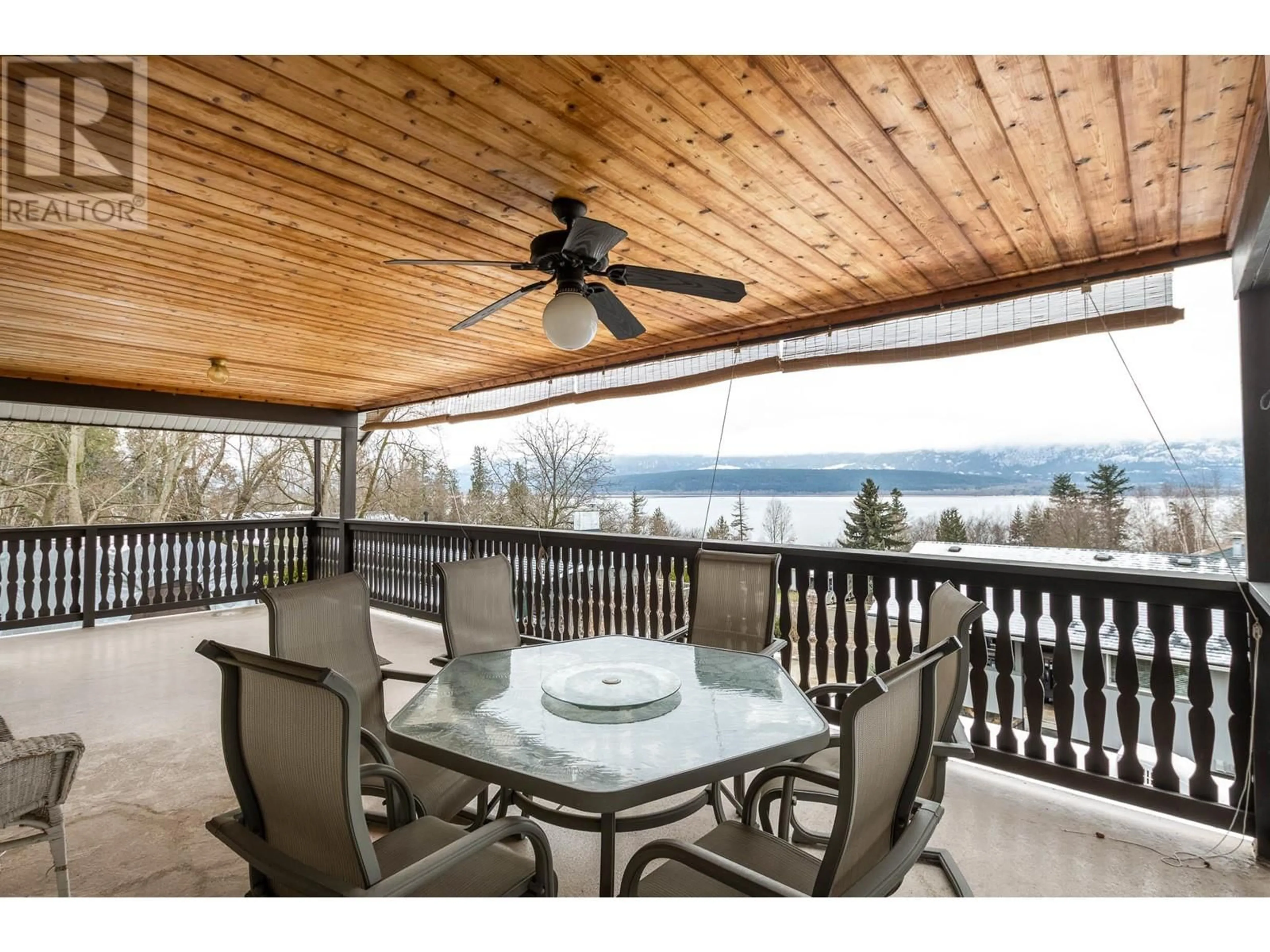 Patio, water/lake/river/ocean view for 1770 27 Avenue NE, Salmon Arm British Columbia V1E3X4