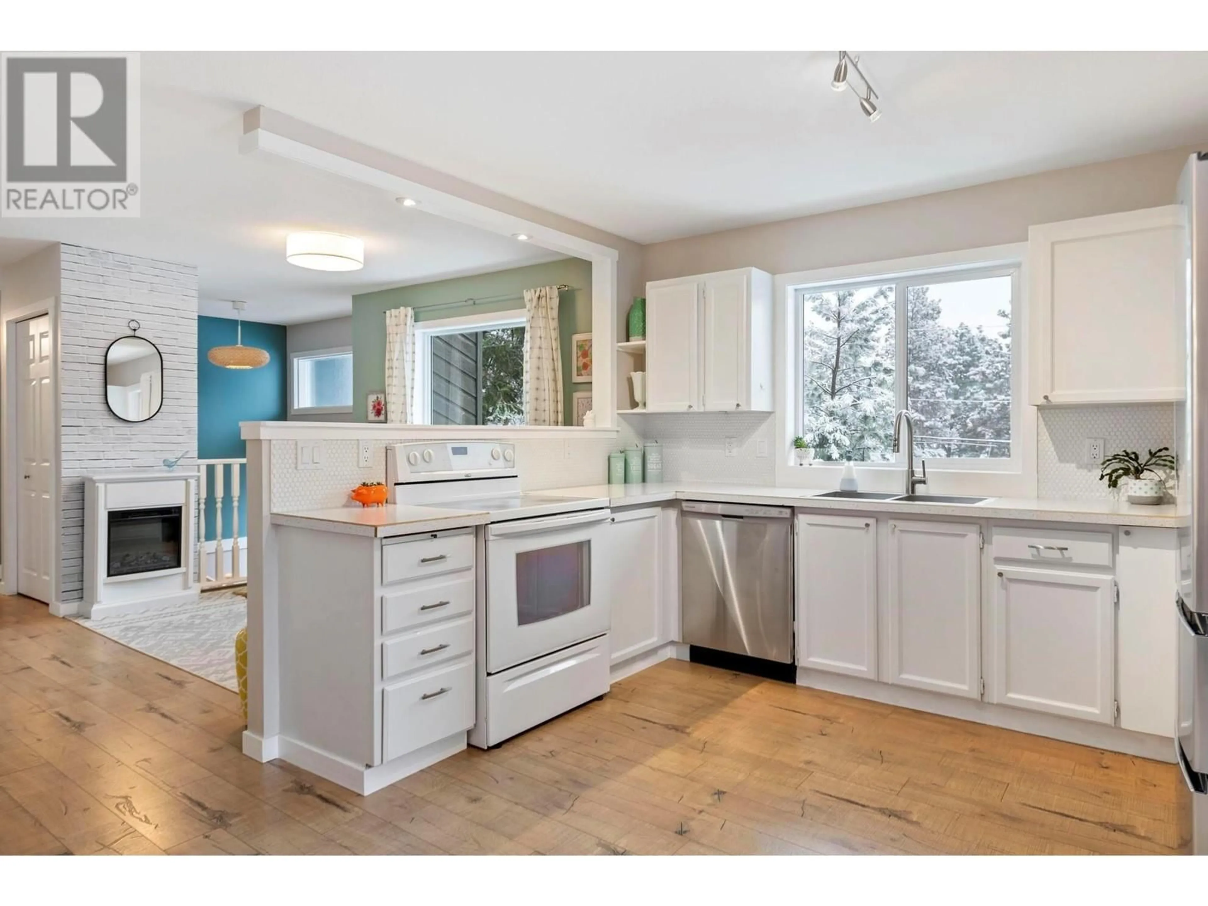 Open concept kitchen, unknown for 3190 McLeod Road, West Kelowna British Columbia V4T1A6