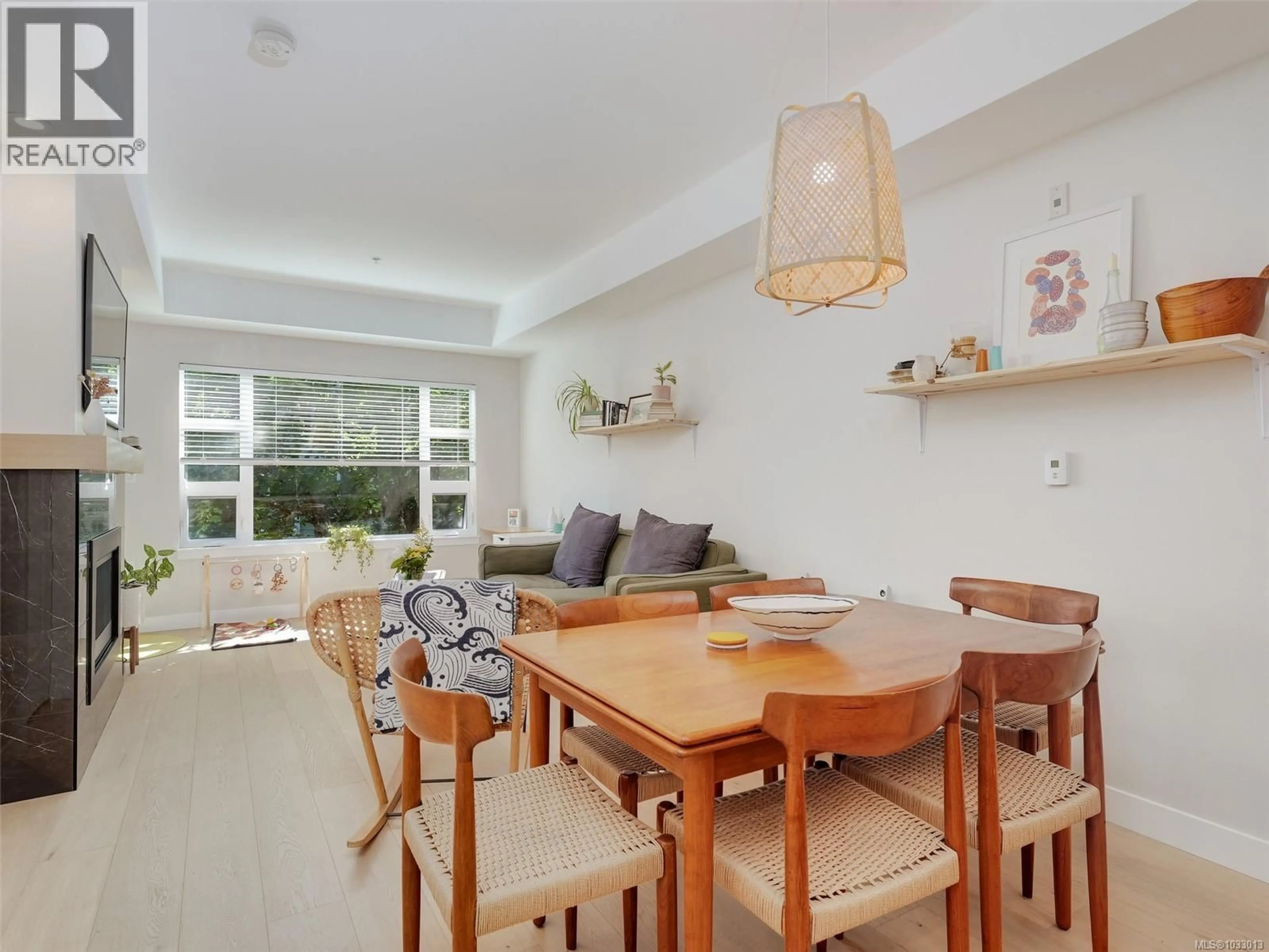 Dining room, unknown for 206 - 9861 THIRD STREET, Sidney British Columbia V8L3A8