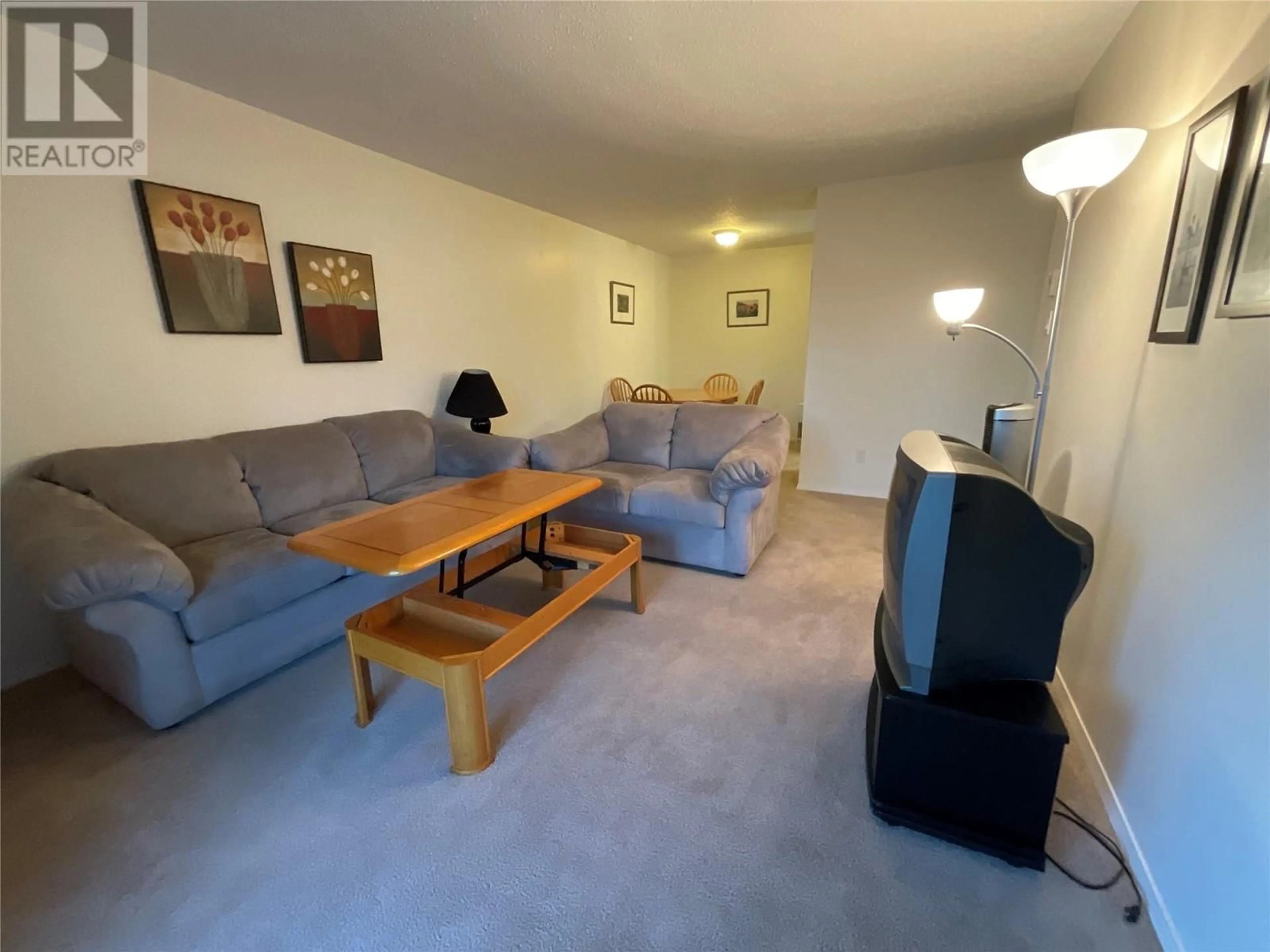 Living room with furniture, unknown for 307 - 216 SPIEKER AVENUE, Tumbler Ridge British Columbia V0C2W0